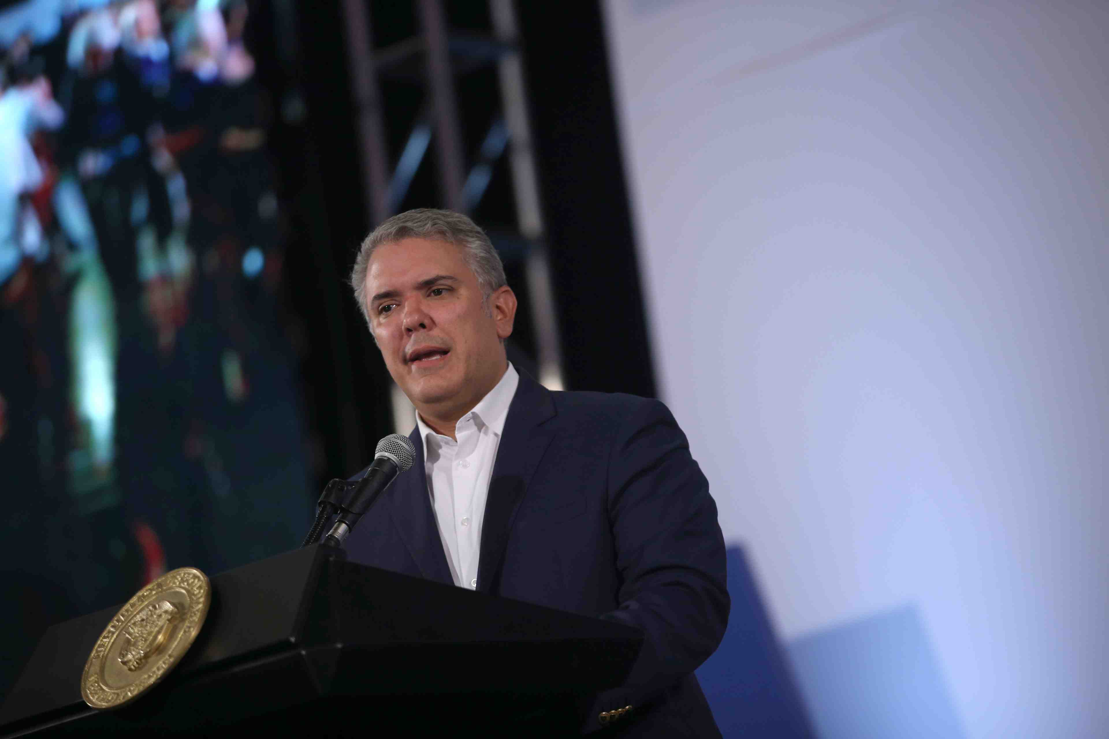 Colombie: face a la contestation, duque rencontre syndicats et entreprises