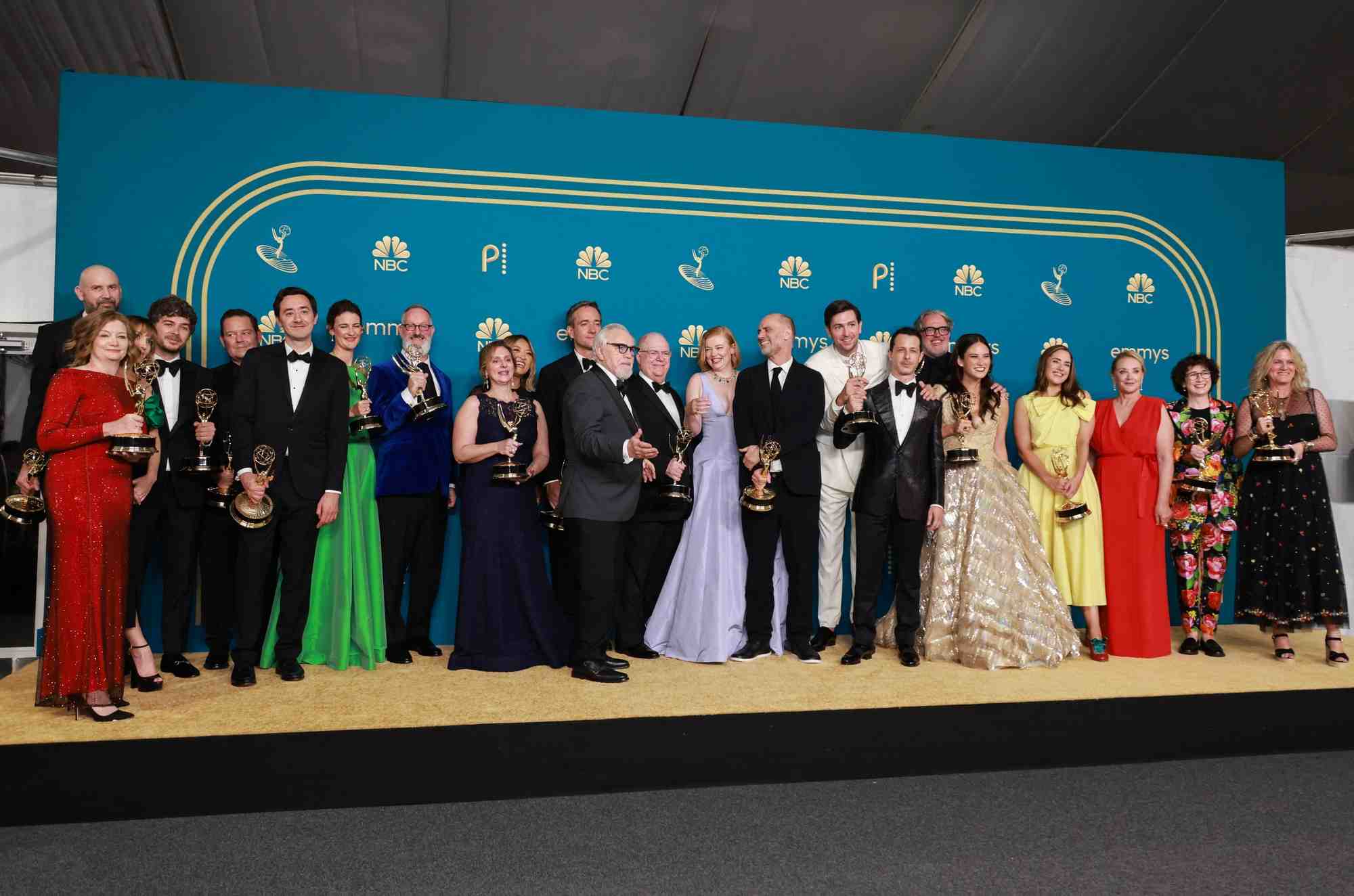 Les acteurs et l'equipe de "succession" lors de la 74e ceremonie des primetime emmy awards