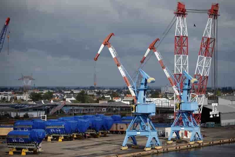 L'etat ne prevoit pas d'etre majoritaire dans stx france