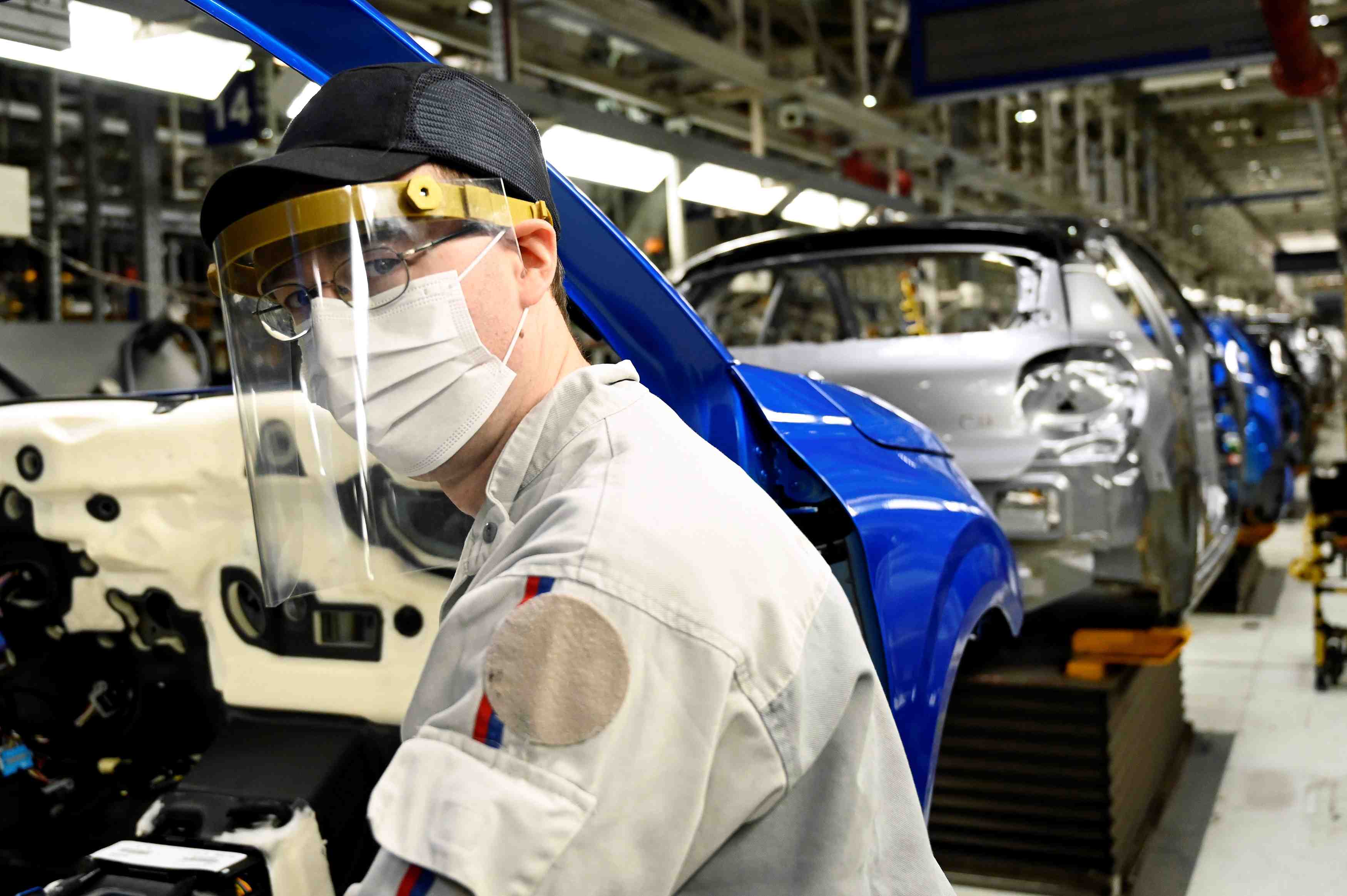 France/auto: la bascule des metiers vers l'electrique se confirme
