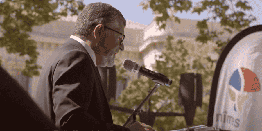 Franck Proust reste président (LR) de Nîmes Métropole.