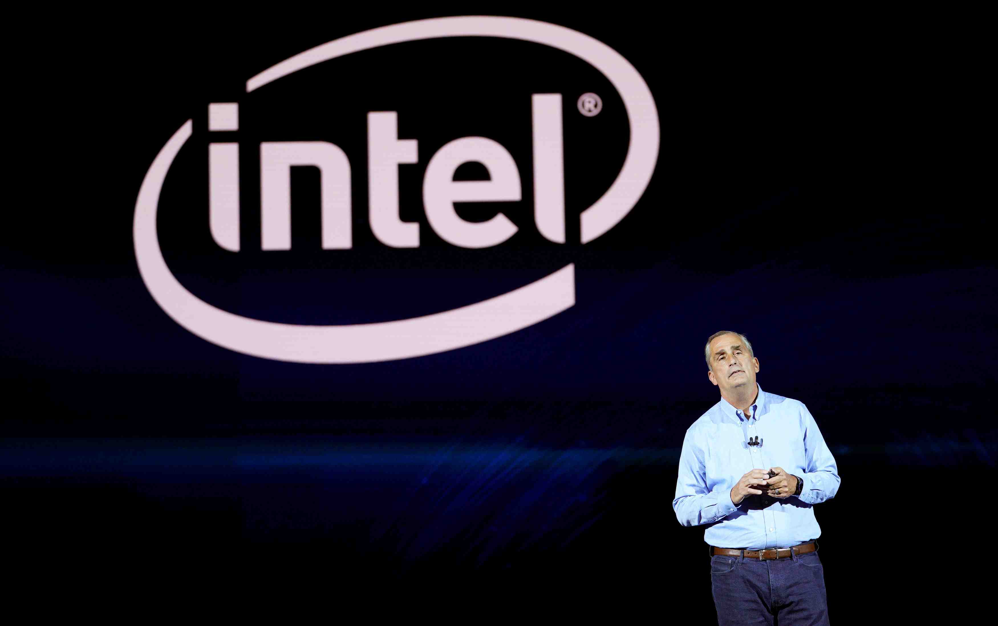 Intel bat le consensus grace a ses centres de donnees