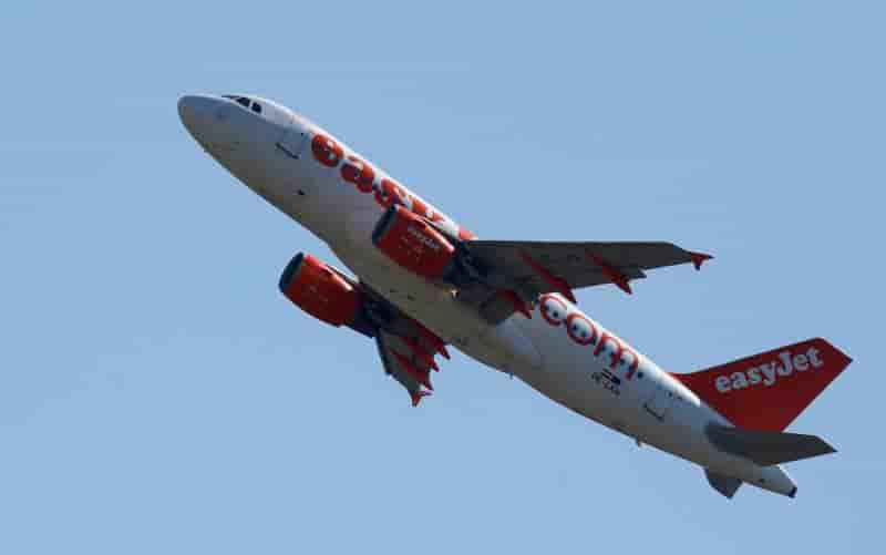 Easyjet releve sa prevision de benefice, l'action monte