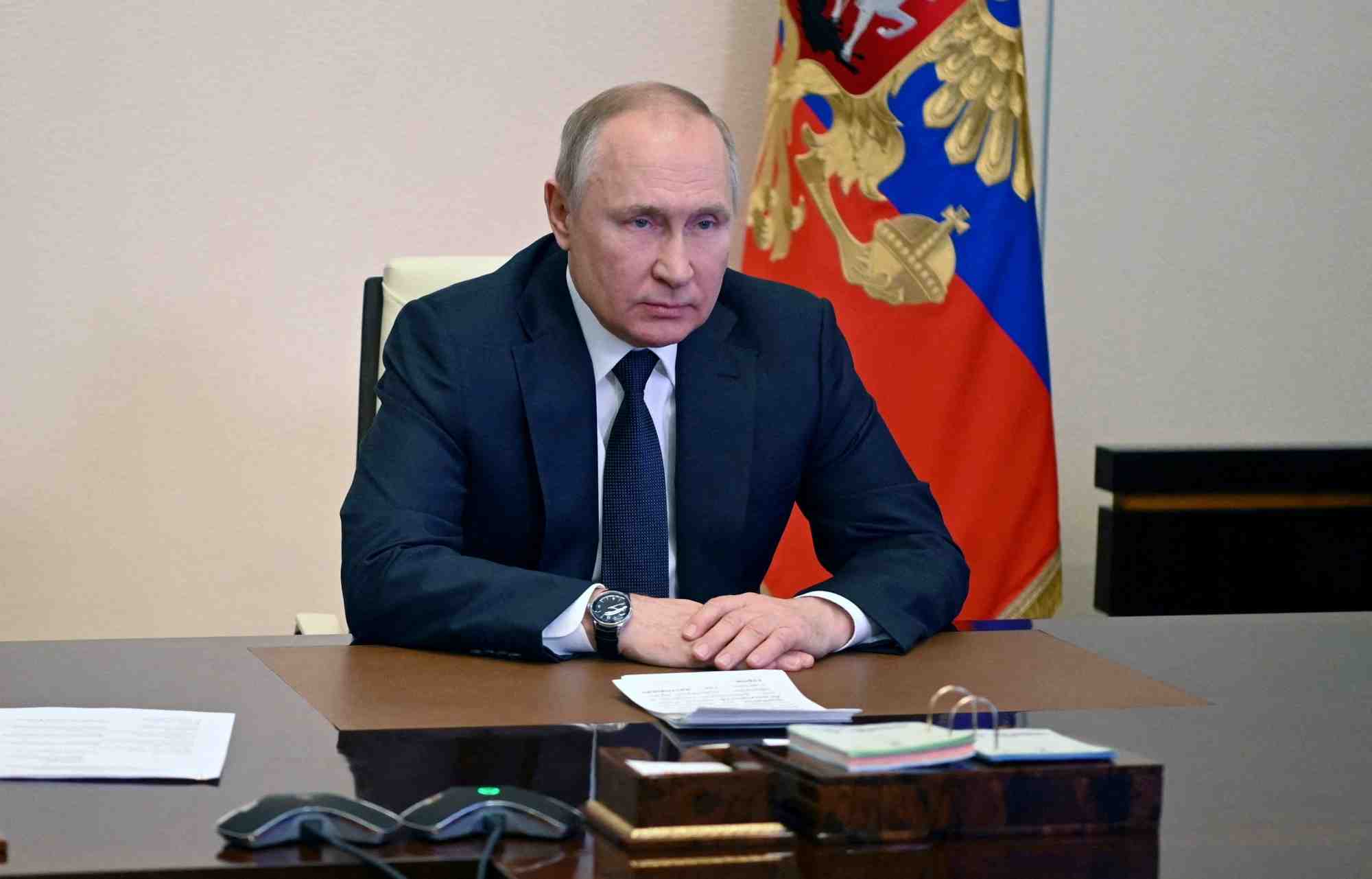 Ukraine: poutine appelle kiev a cesser le combat, les manifestations anti-guerre se multiplient