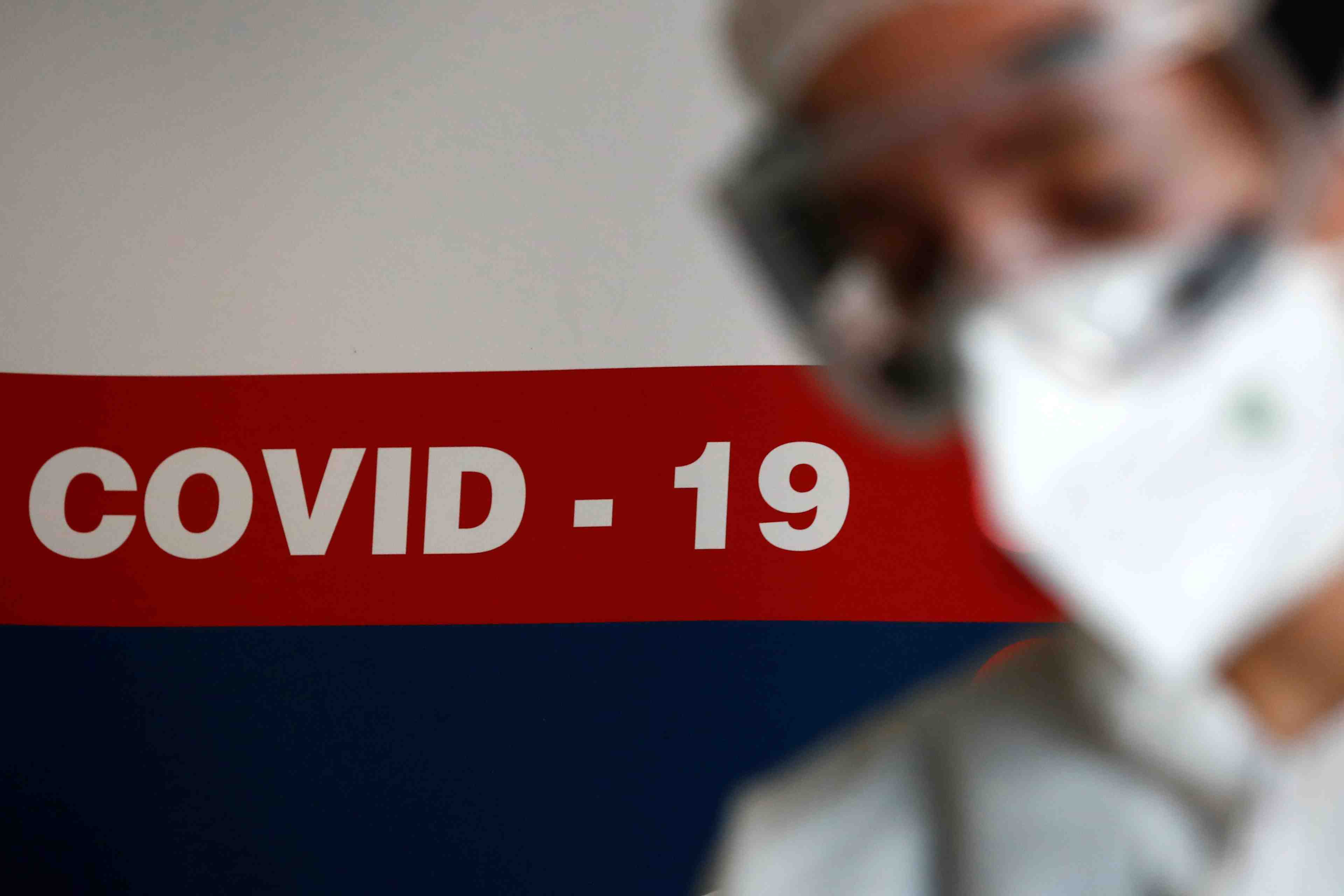 Un rapport sur la gestion du covid-19 critique avec le gouvernement