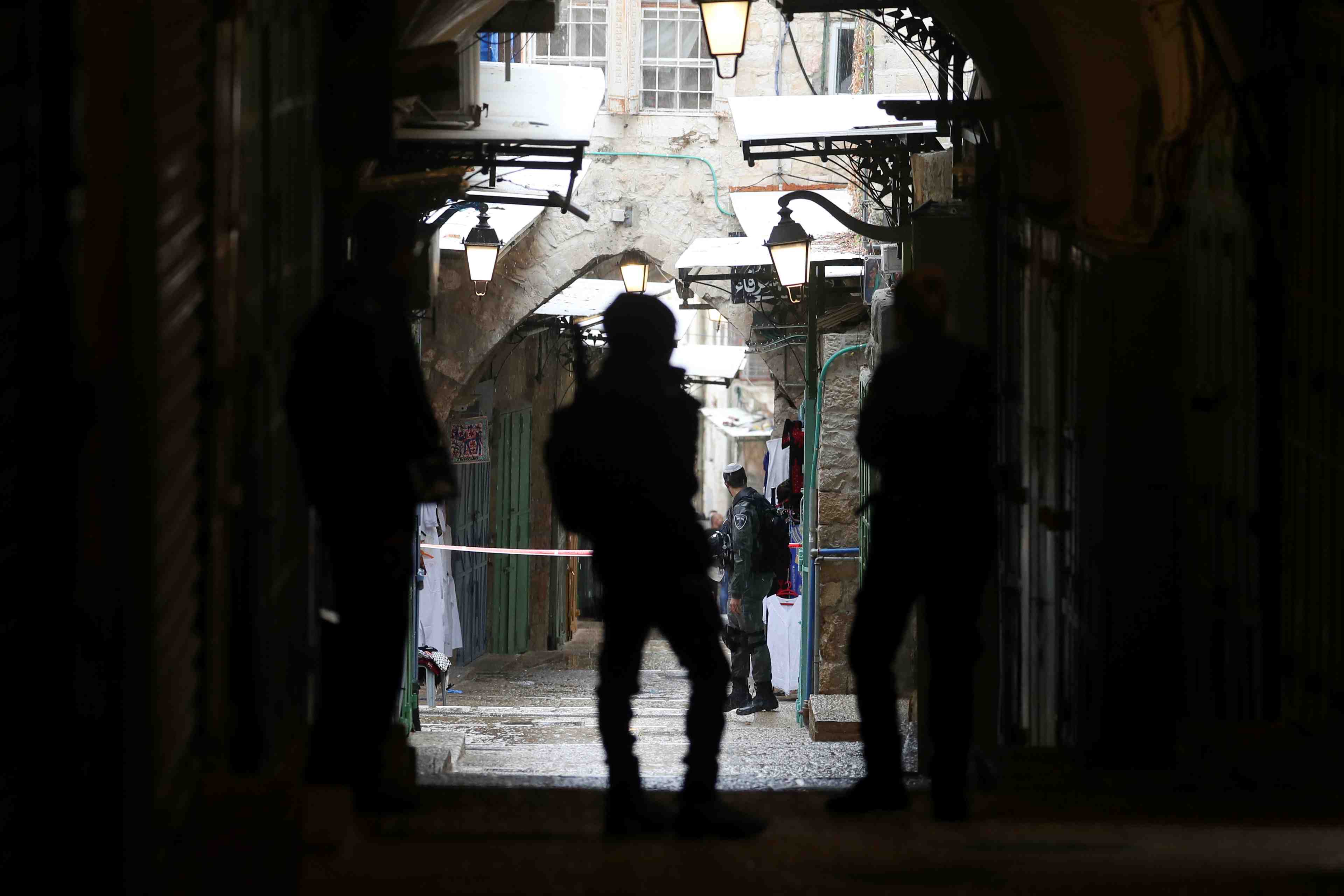 Nouvelle attaque a jerusalem, une personne tuee, l'assaillant palestinien abattu