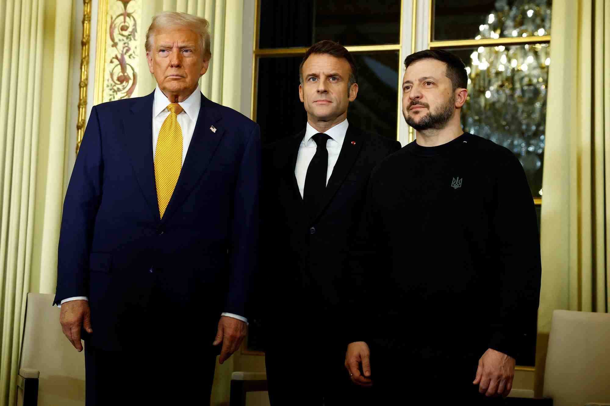 Le president francais macron rencontre le president elu americain trump et le president ukrainien zelensky a paris