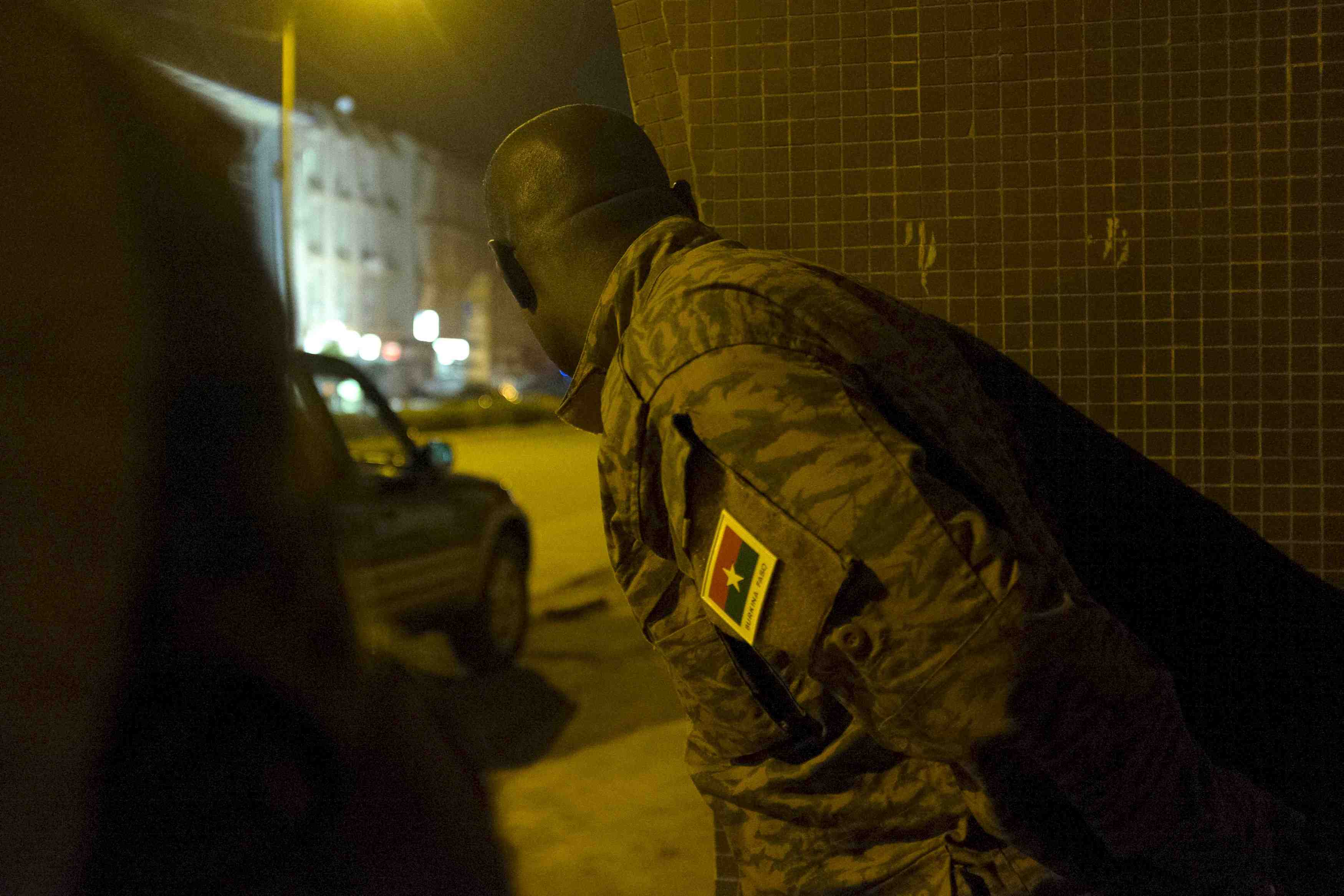 Fin de l'assaut a l'hotel splendid, a ouagadougou