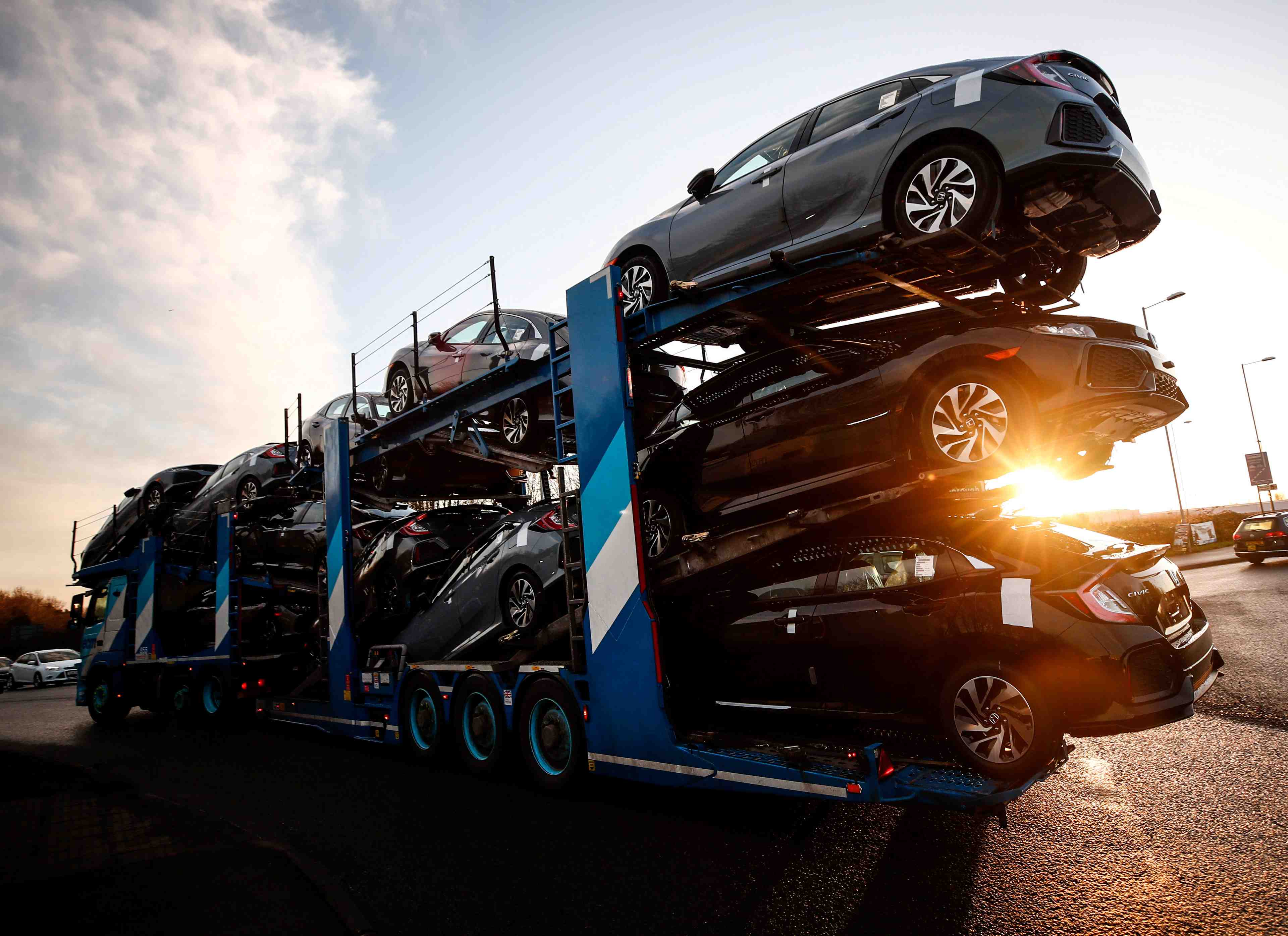 Grande bretagne: les ventes de vehicules neufs a leur plus bas depuis 1946