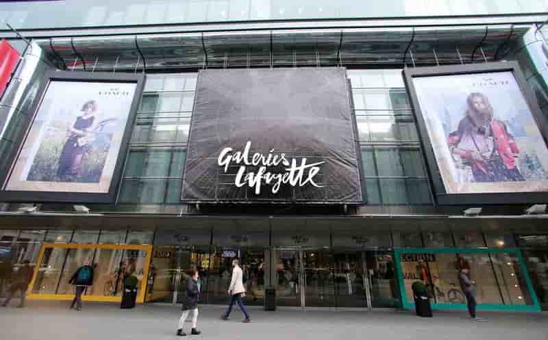 Les galeries lafayette rachetent la majorite de la redoute