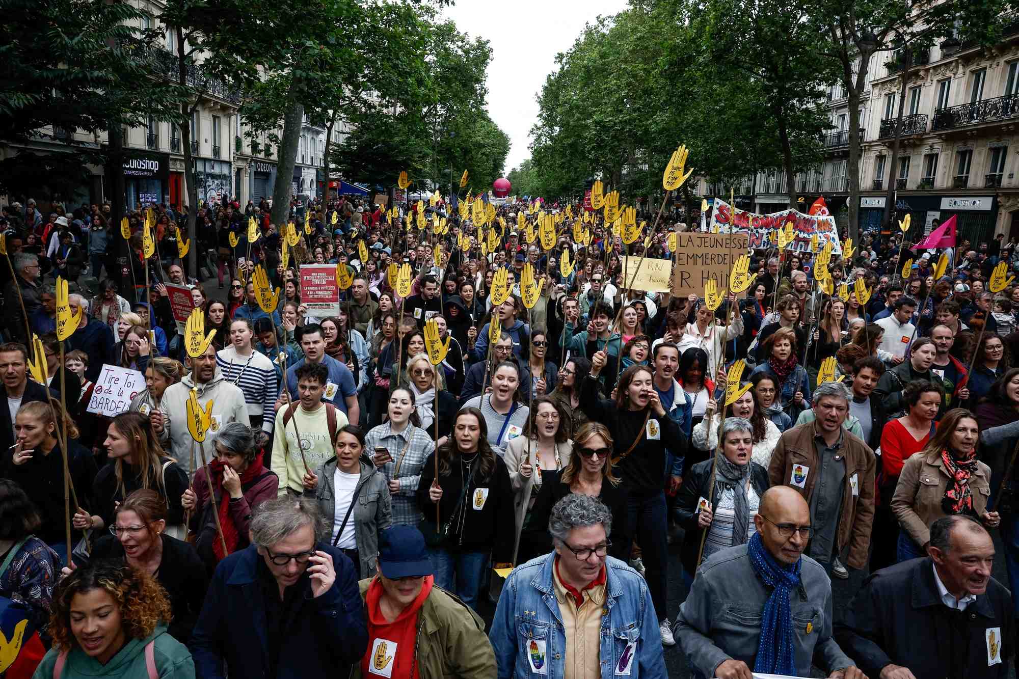 Manifestation contre le parti d'extreme droite francais, le rassemblement national, a paris