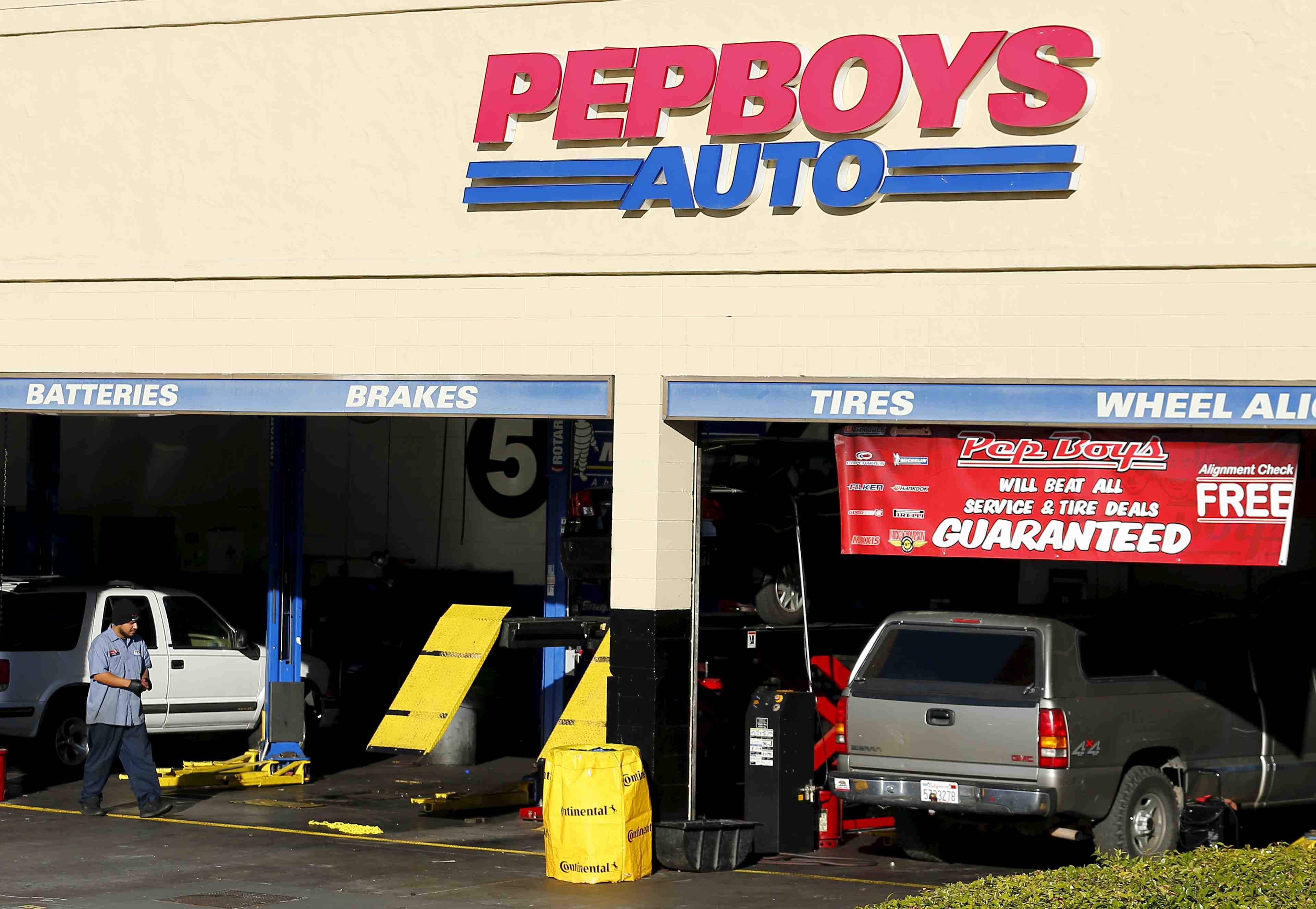 Bridgestone se retire de la course au rachat de pep boys