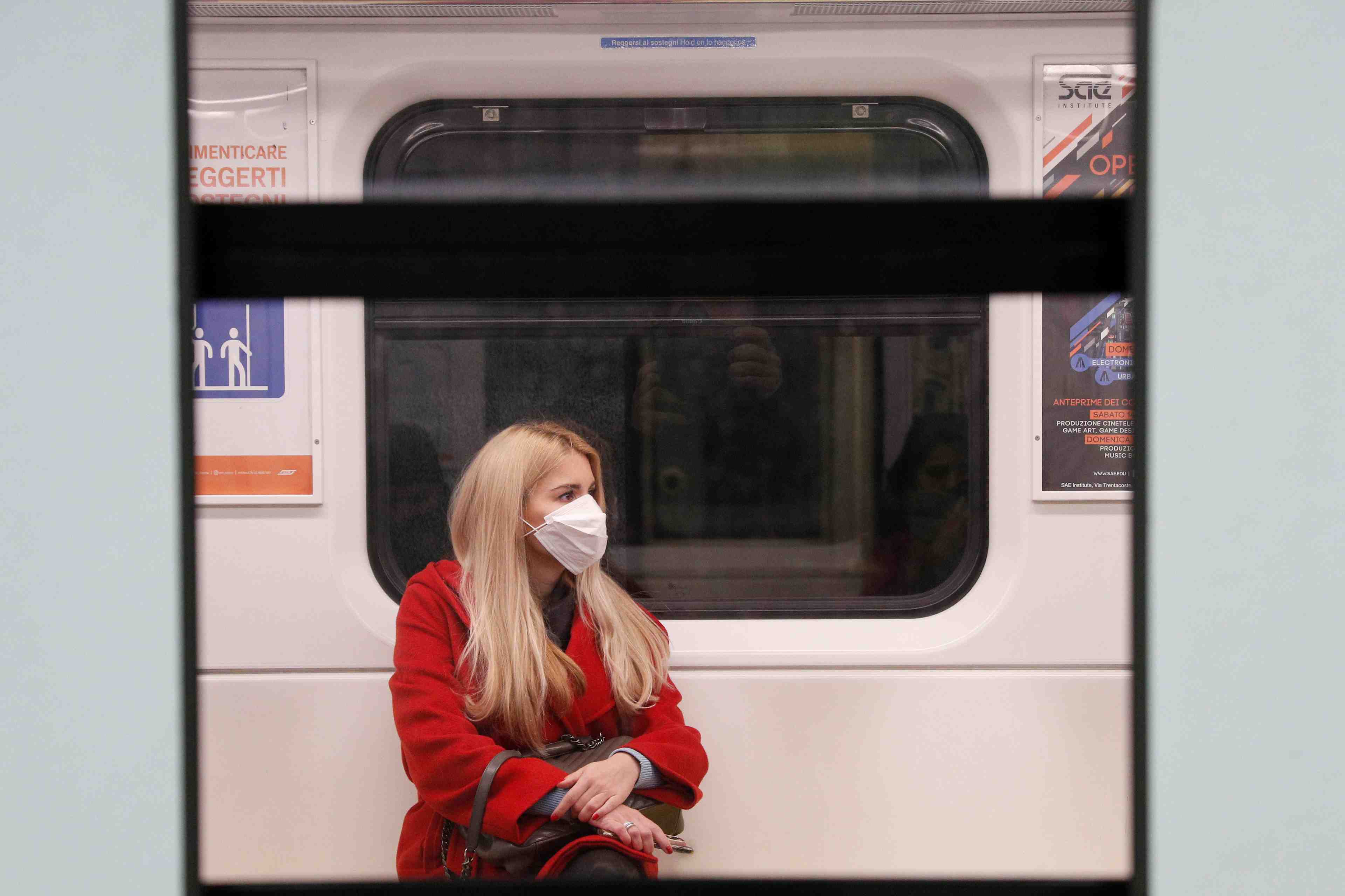 Coronavirus: le bilan passe a 79 morts et 2.502 cas en italie