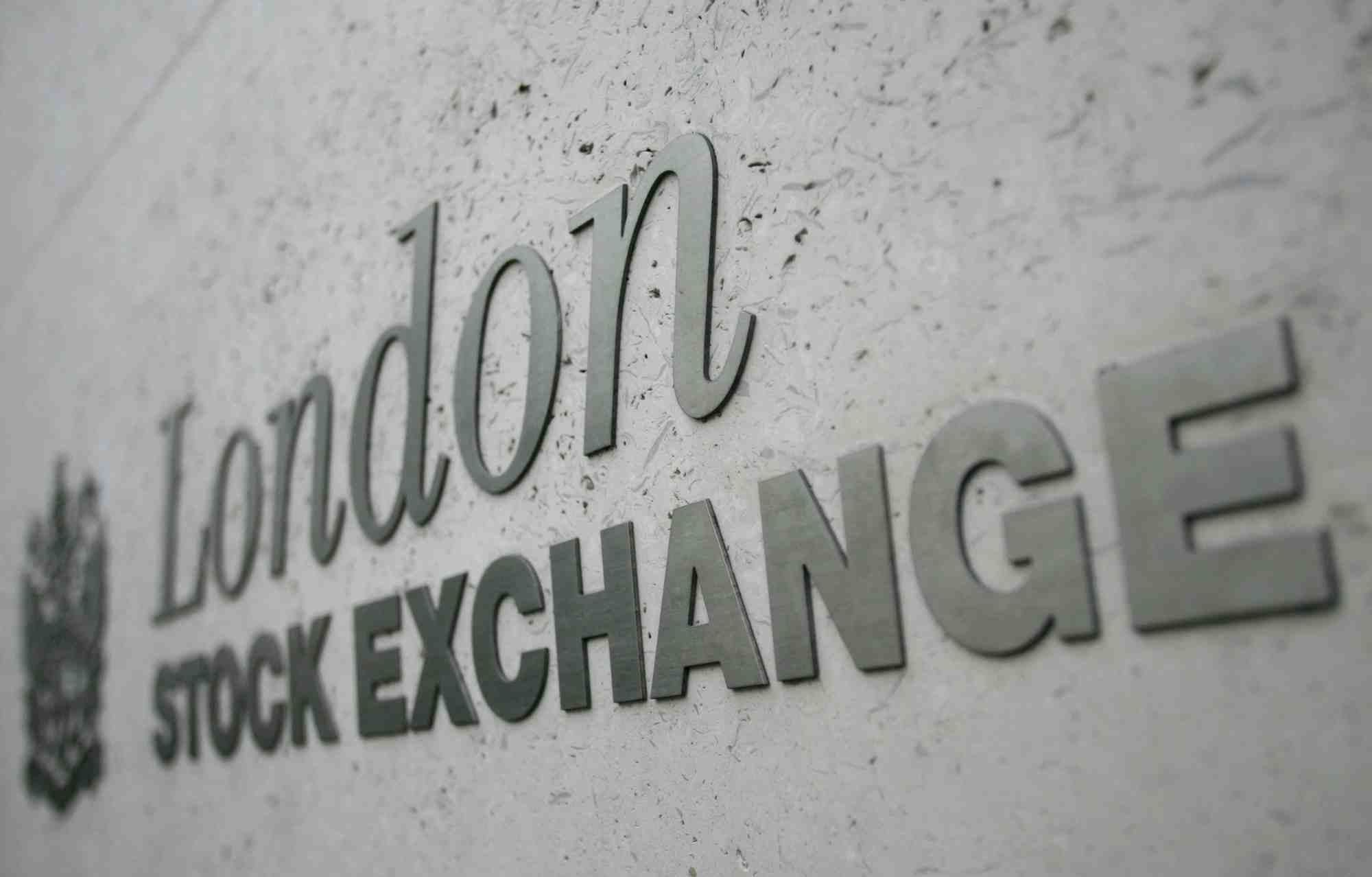 Les bourses europeennes evoluent dans le desordre mais sur de faibles ecarts