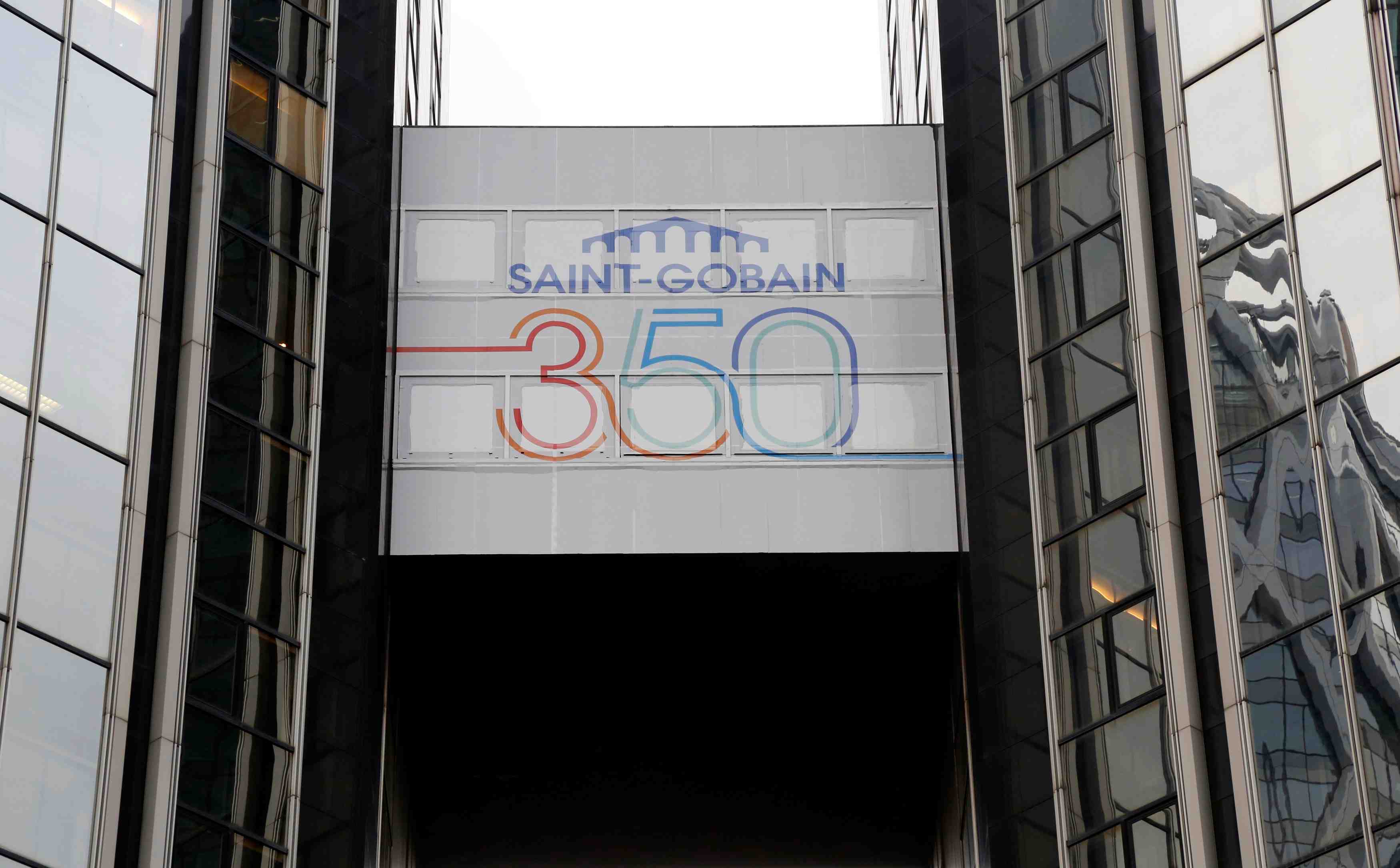 Le titre saint-gobain parmi les valeurs a suivre a la bourse de paris