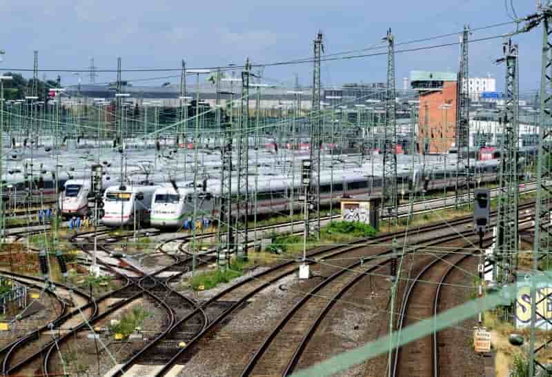 Une greve paralyse le trafic ferroviaire en allemagne