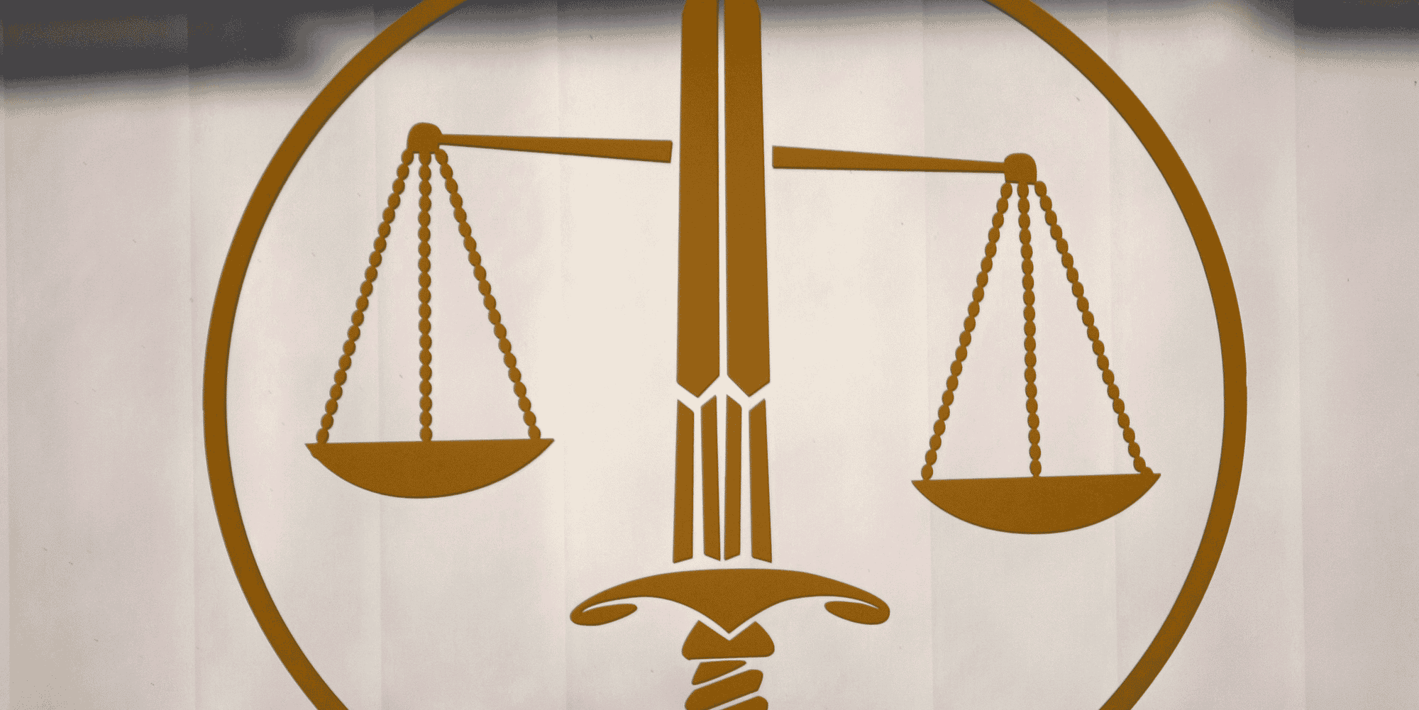 Le symbole de la justice, avec l'epee et la balance