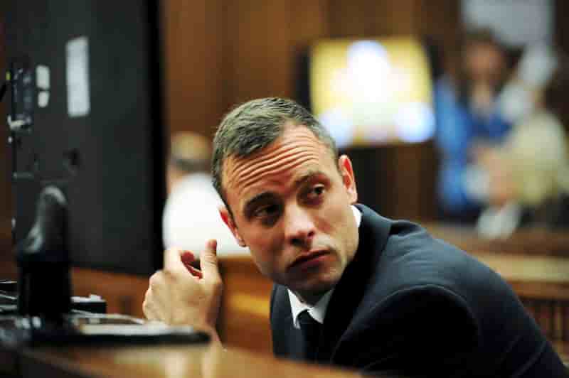Une expertise balistique contredit la version d'Oscar Pistorius