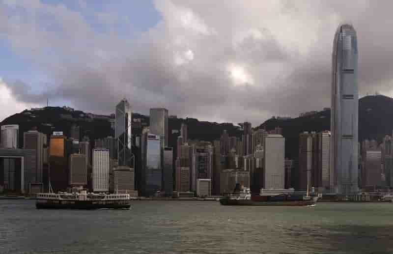 Pekin veut limiter le droit de visite a hong kong