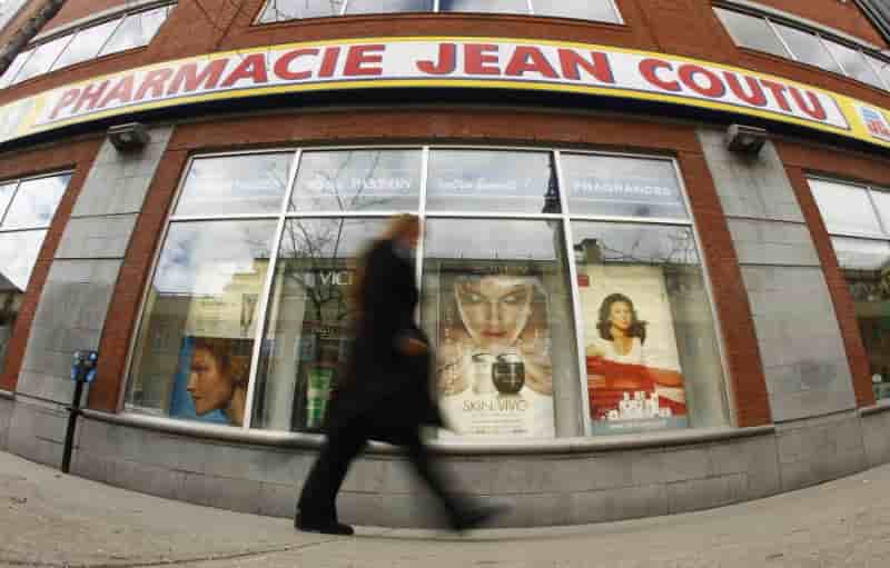 Metro inc rachete jean coutu pour 4,5 milliards de dollars canadiens