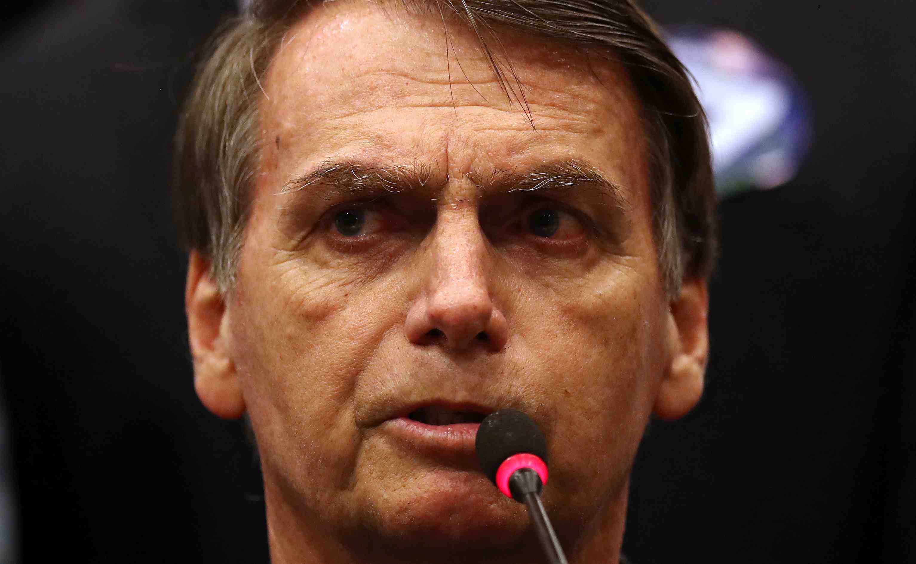 Bolsonaro veut mobiliser l'armee contre la violence urbaine