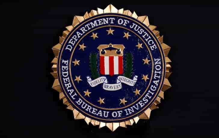 Le fbi intercepte un colis suspect adresse a un milliardaire democrate