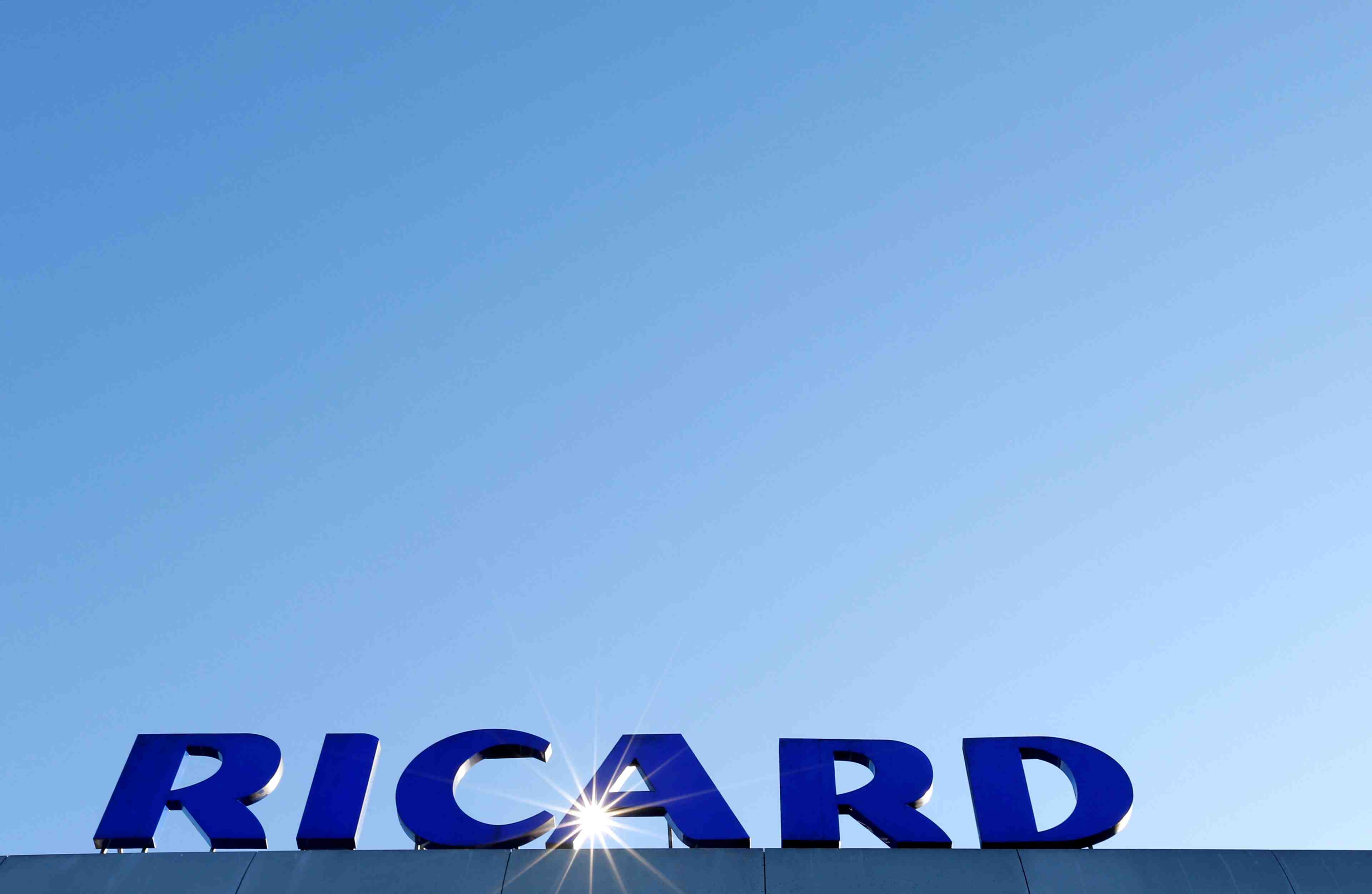 Pernod ricard s'associe a un producteur japonais de gin artisanal