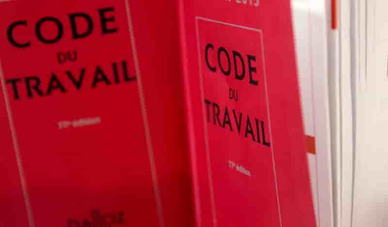La commission des affaires sociales du senat adopte un projet remanie de la loi travail