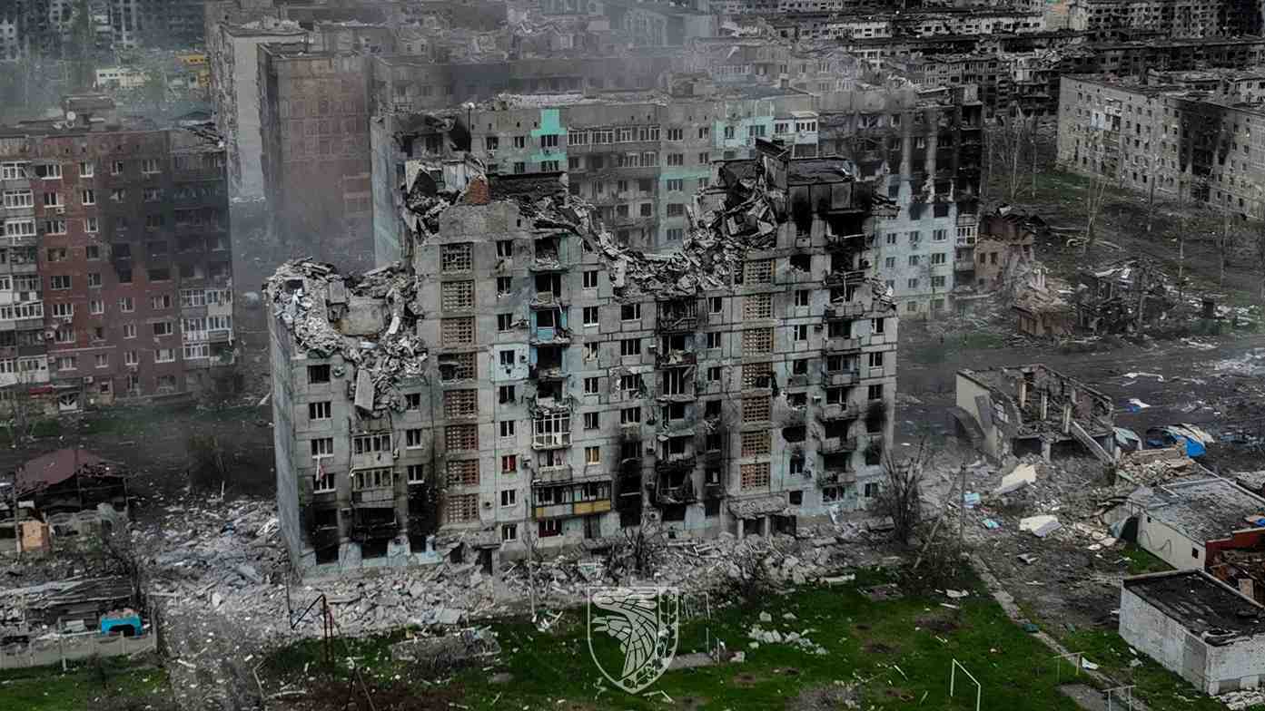 Photo d'archives d'un vue aerienne de bakhmut. /photo prise le 21 mai 2023 a bakhmut, en ukraine