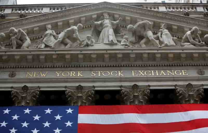 Wall street fait du surplace a l'ouverture