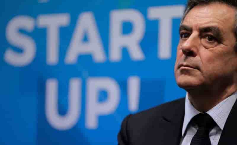 Fillon reste troisieme selon le sondage d'opinionway