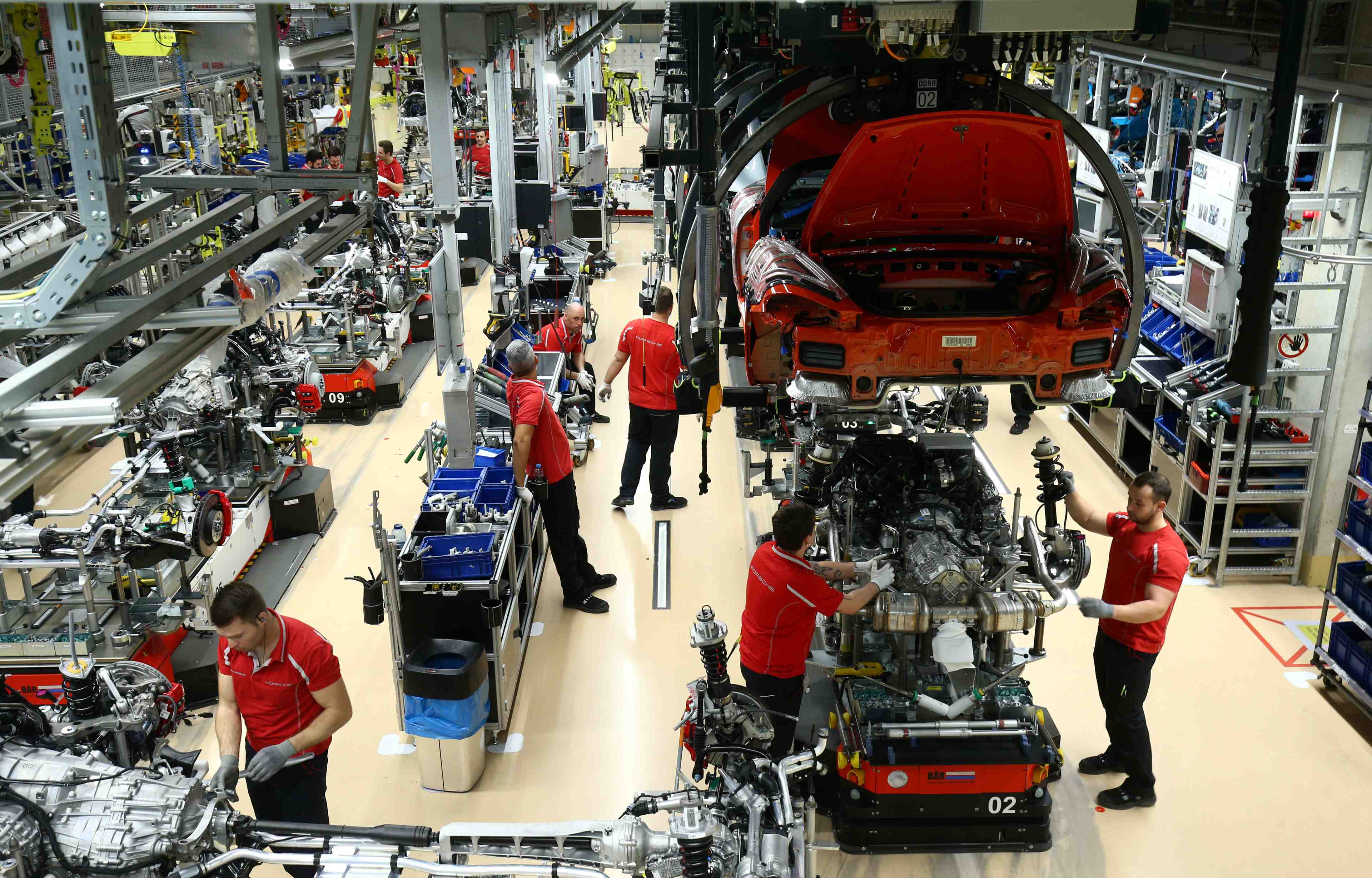 Hausse inattendue de la production industrielle en aout