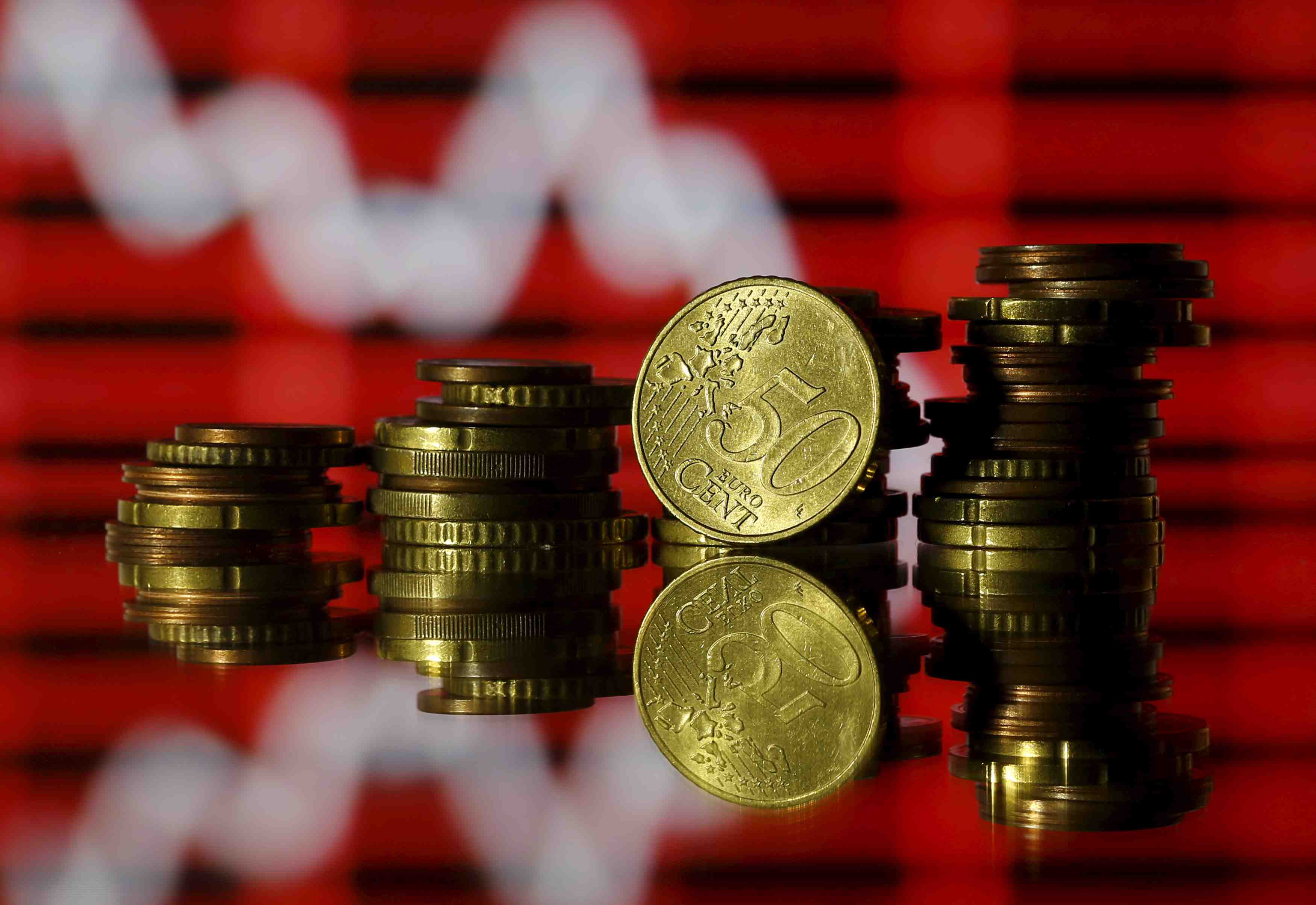 Zone euro: huitieme mois de baisse du sentiment economique