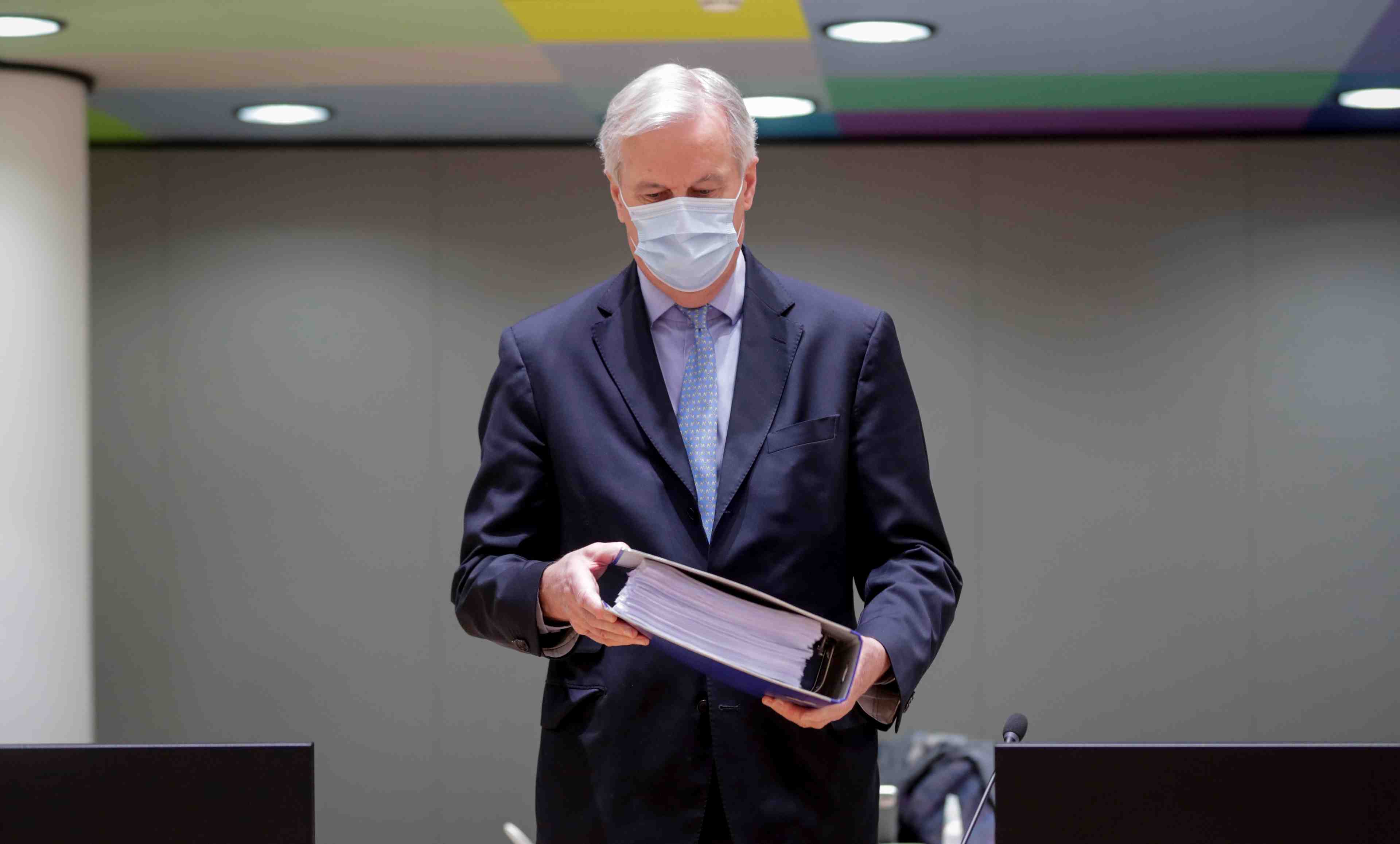 La page du brexit tournee, barnier veut etre "utile" a la france