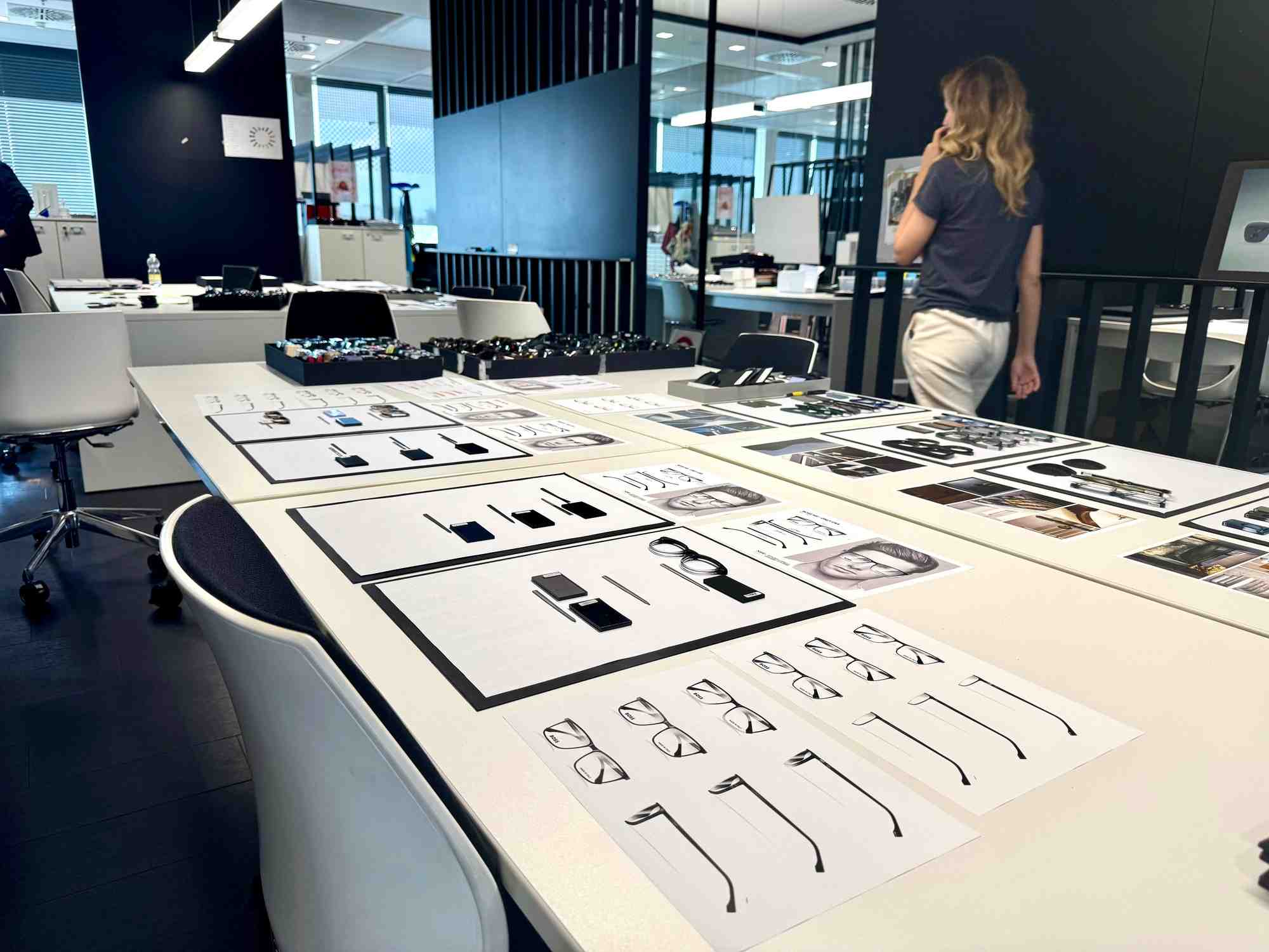De l’autre côté de la frontière italienne, le lunetier Safilo emploie 80 personnes en région parisienne.