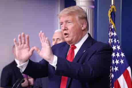 Trump recommande le port volontaire du masque