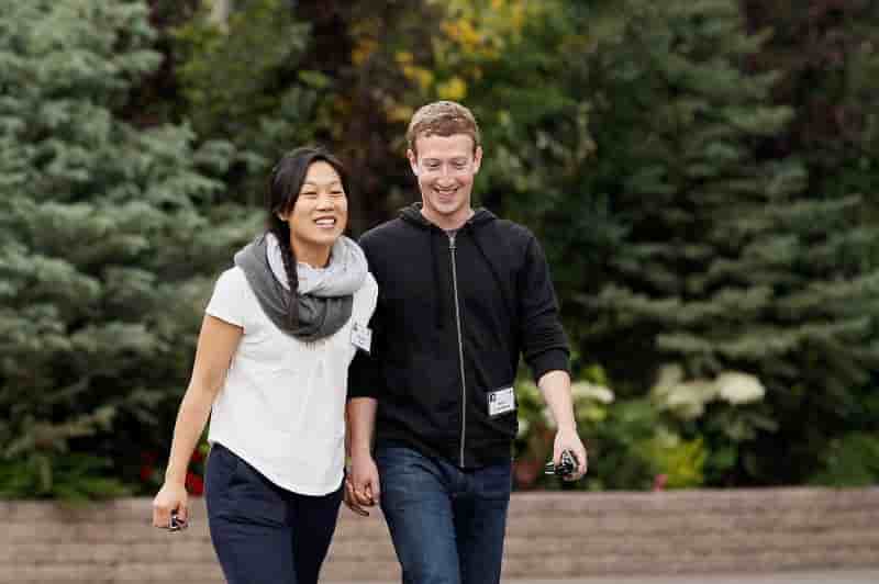 Le pdg de facebook leguera sa fortune a sa nouvelle fondation