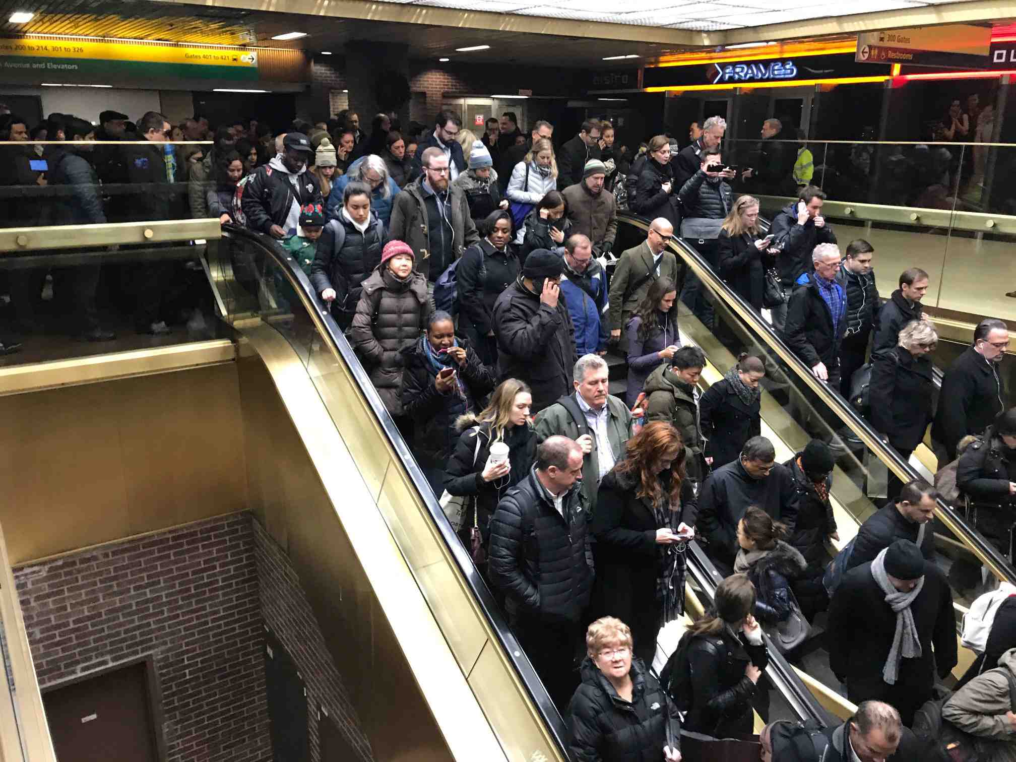 Explosion a manhattan, des blesses, un suspect interpelle