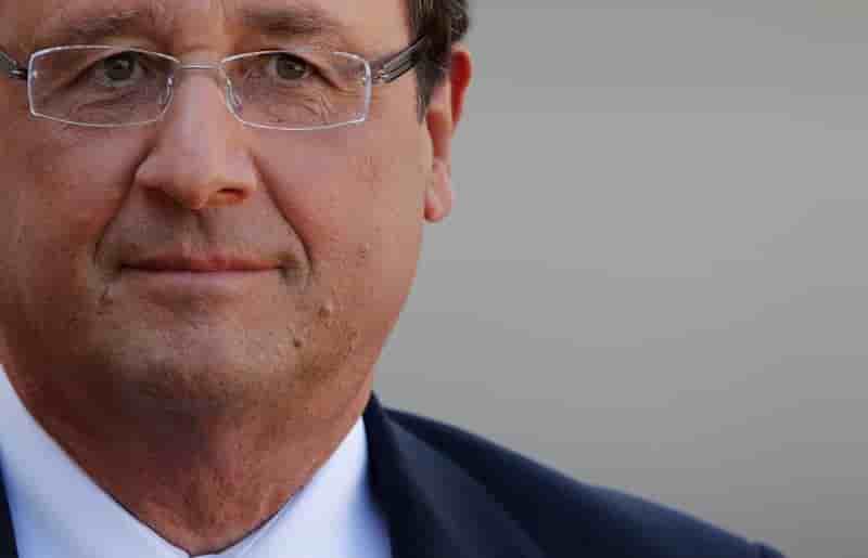 Hollande pousse ses pions à Riyad, en froid avec Washington