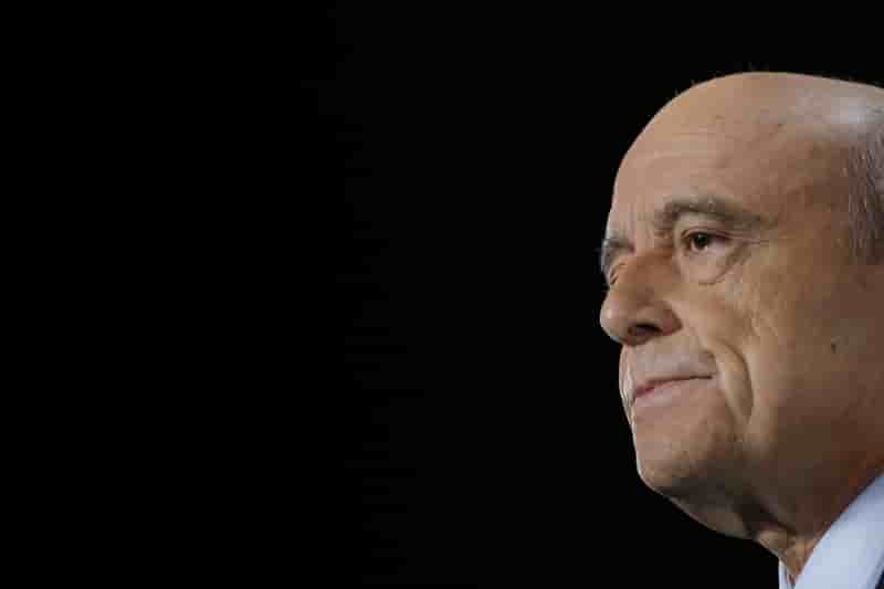 Alain juppe conserve une marge confortable sur nicolas sarkozy