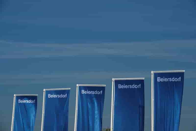 Beiersdorf prudent pour 2018, le titre indique en baisse