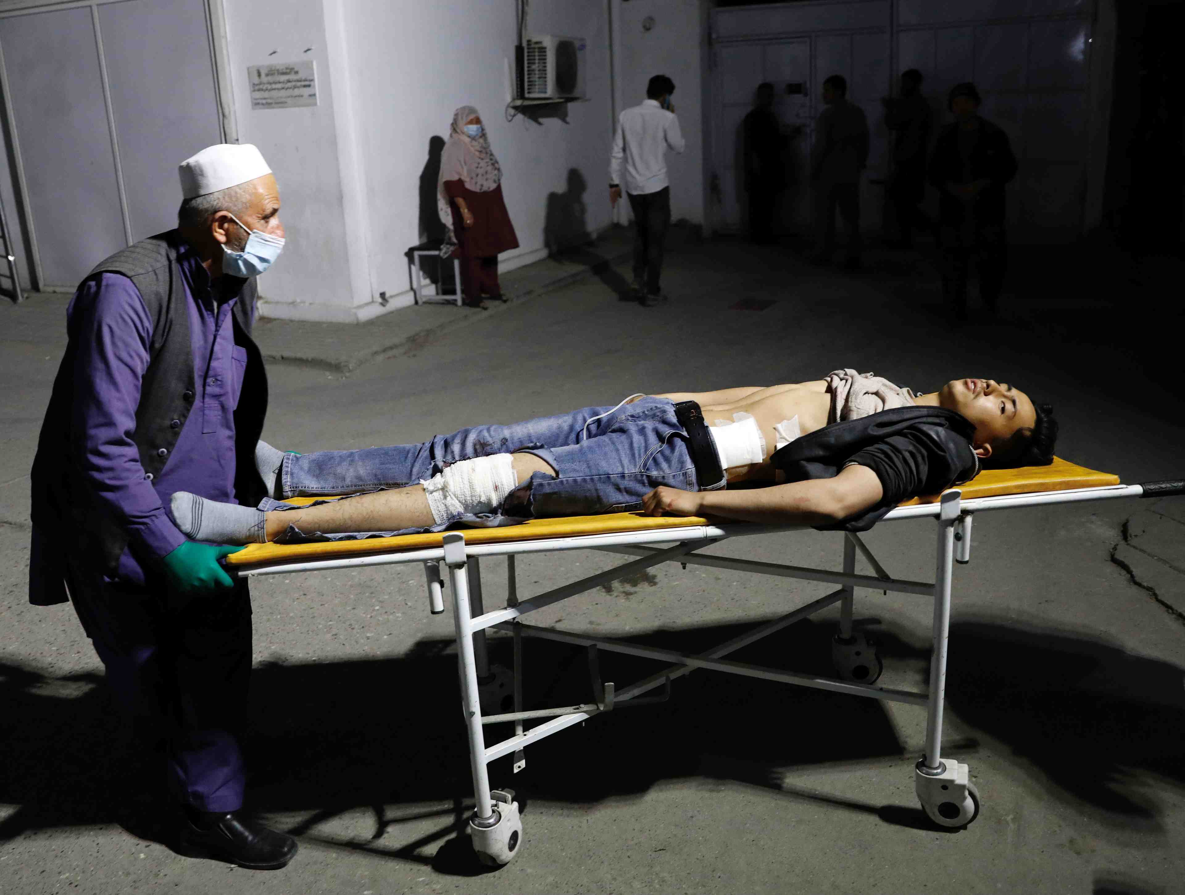 Au moins 13 morts dans un attentat a kaboul