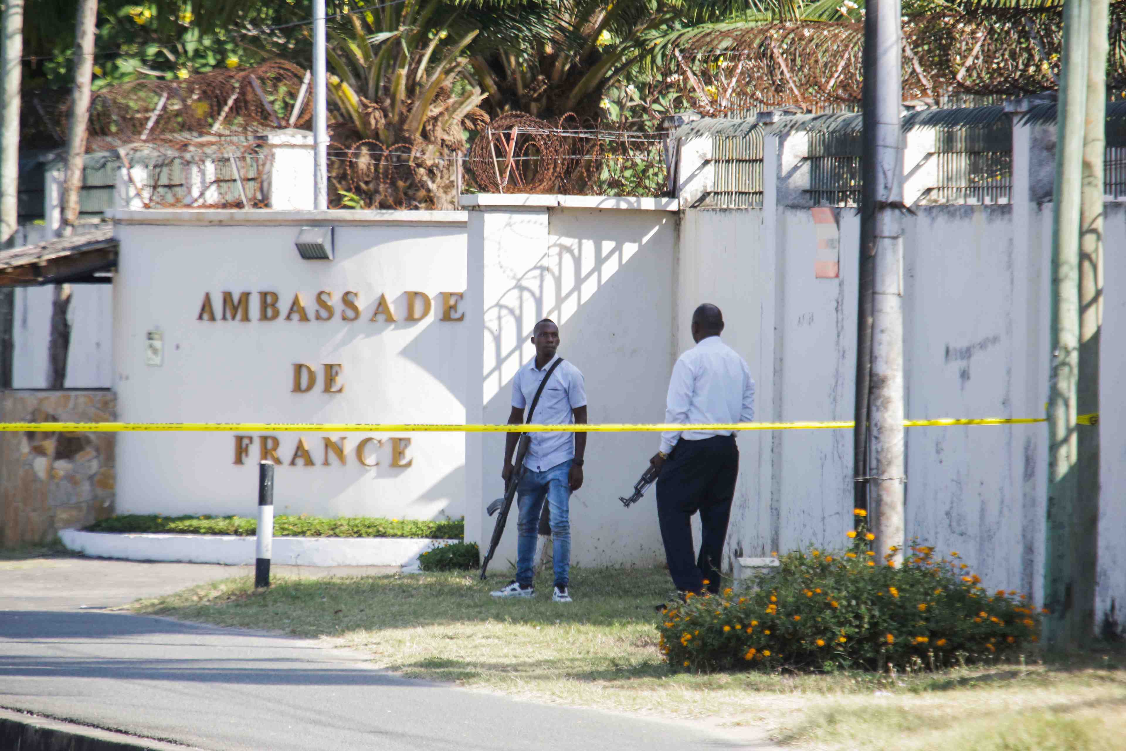 Tanzanie: quatre agents de securite abattus pres de l'ambassade de france