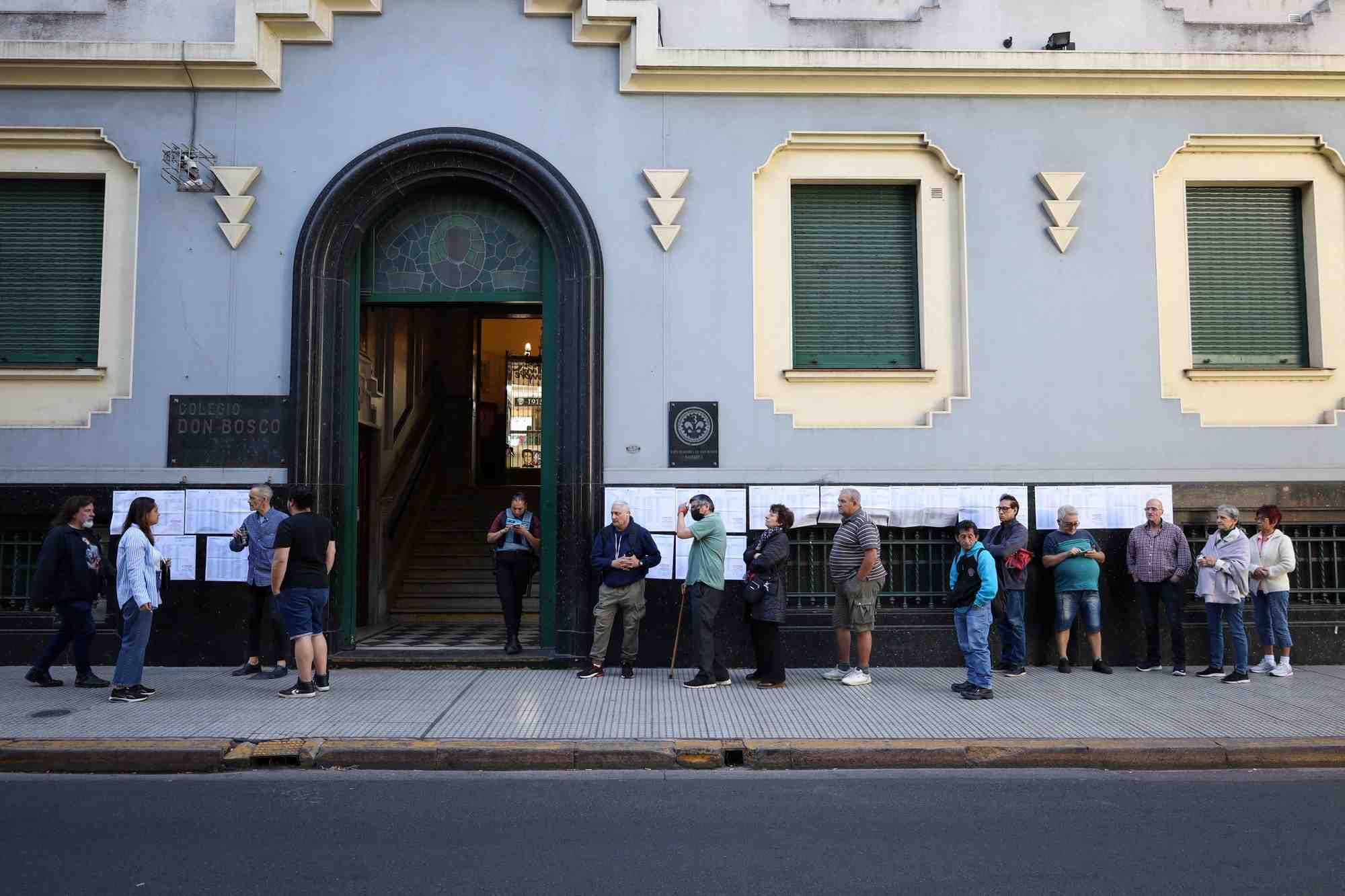 L'argentine organise le second tour de l'election presidentielle