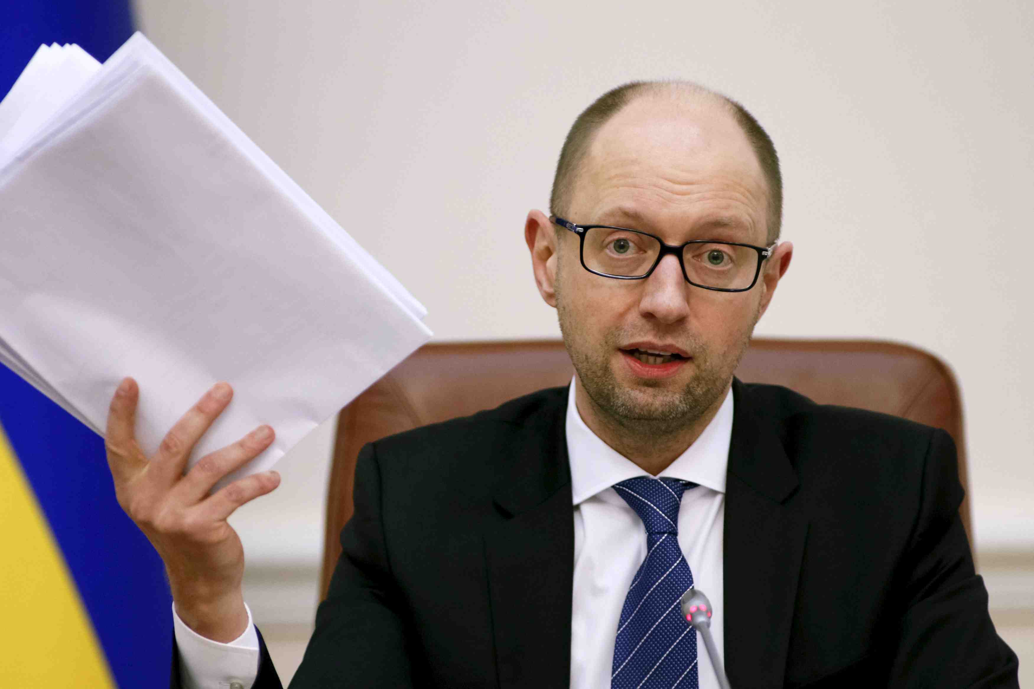 Demission du premier ministre ukrainien arseni iatseniouk