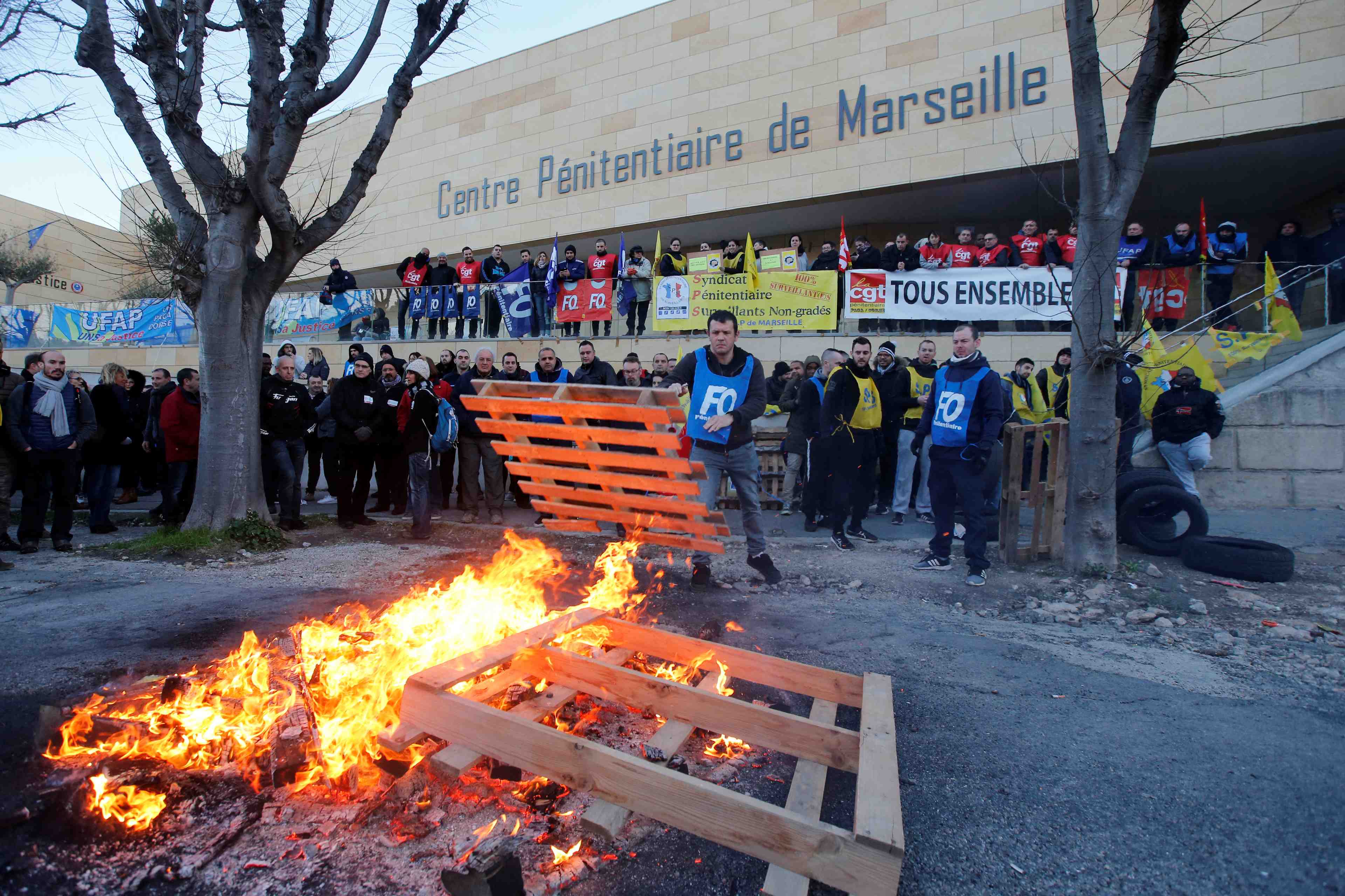 Le mouvement des gardiens de prison dans sa 2e semaine