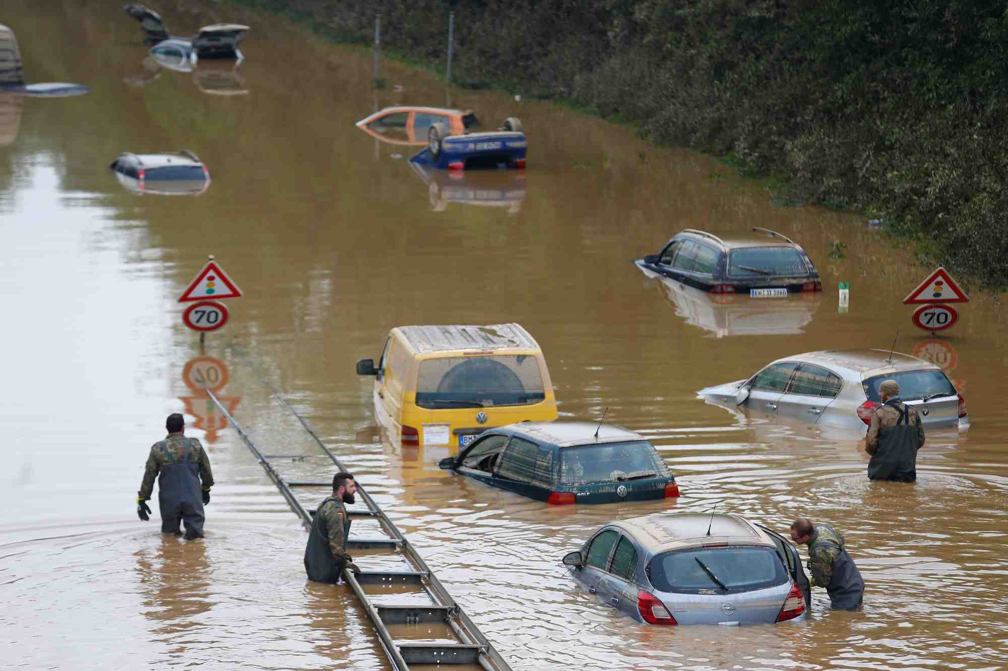 Allemagne, inondations, crues, BundeswehrDe chine en allemagne, des crues revelatrices de la vulnerabilite climatique