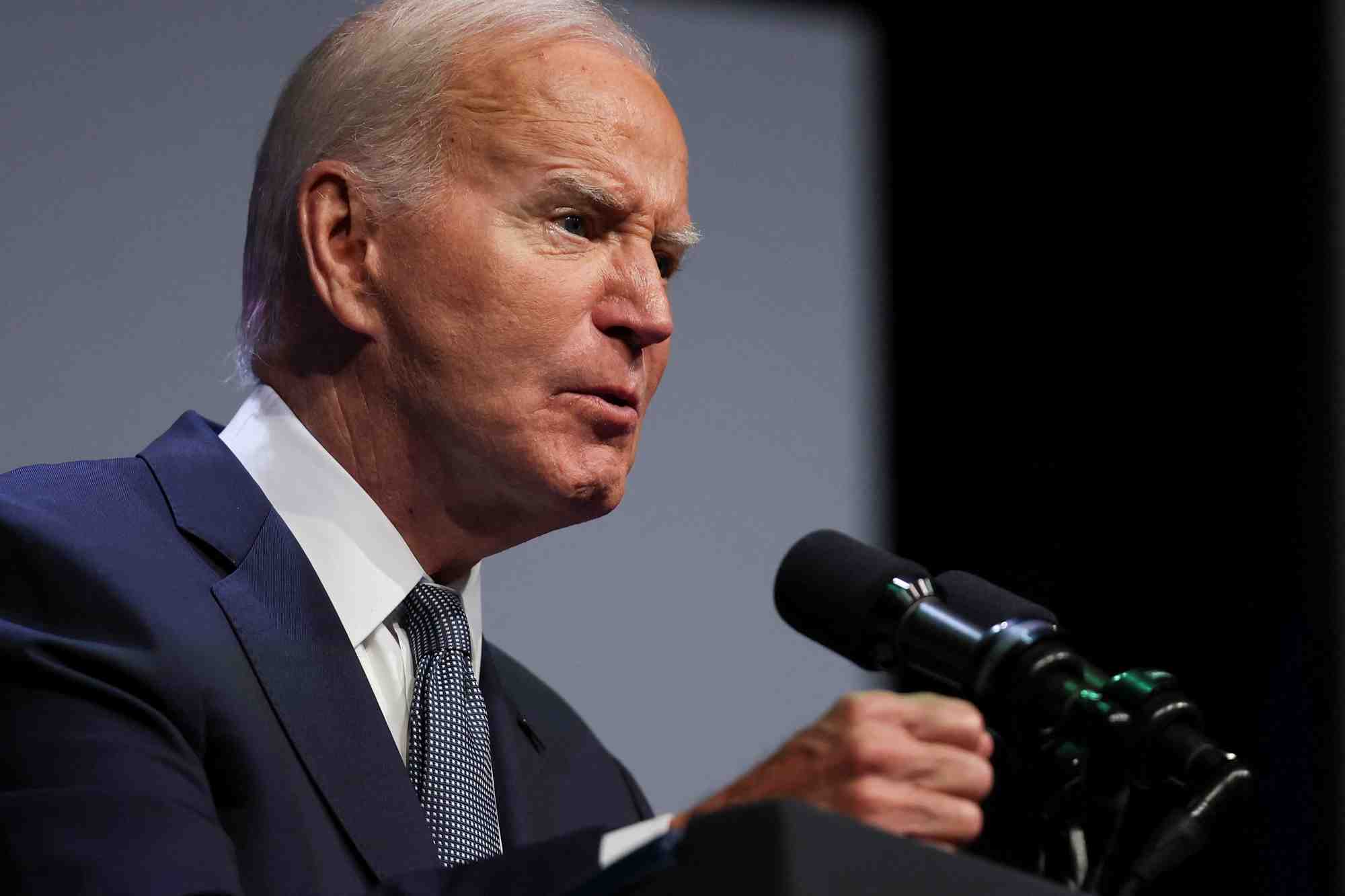 Joe biden lors d'un sommet economique a henderson, nevada