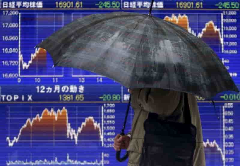 Fermeture en legere hausse a tokyo