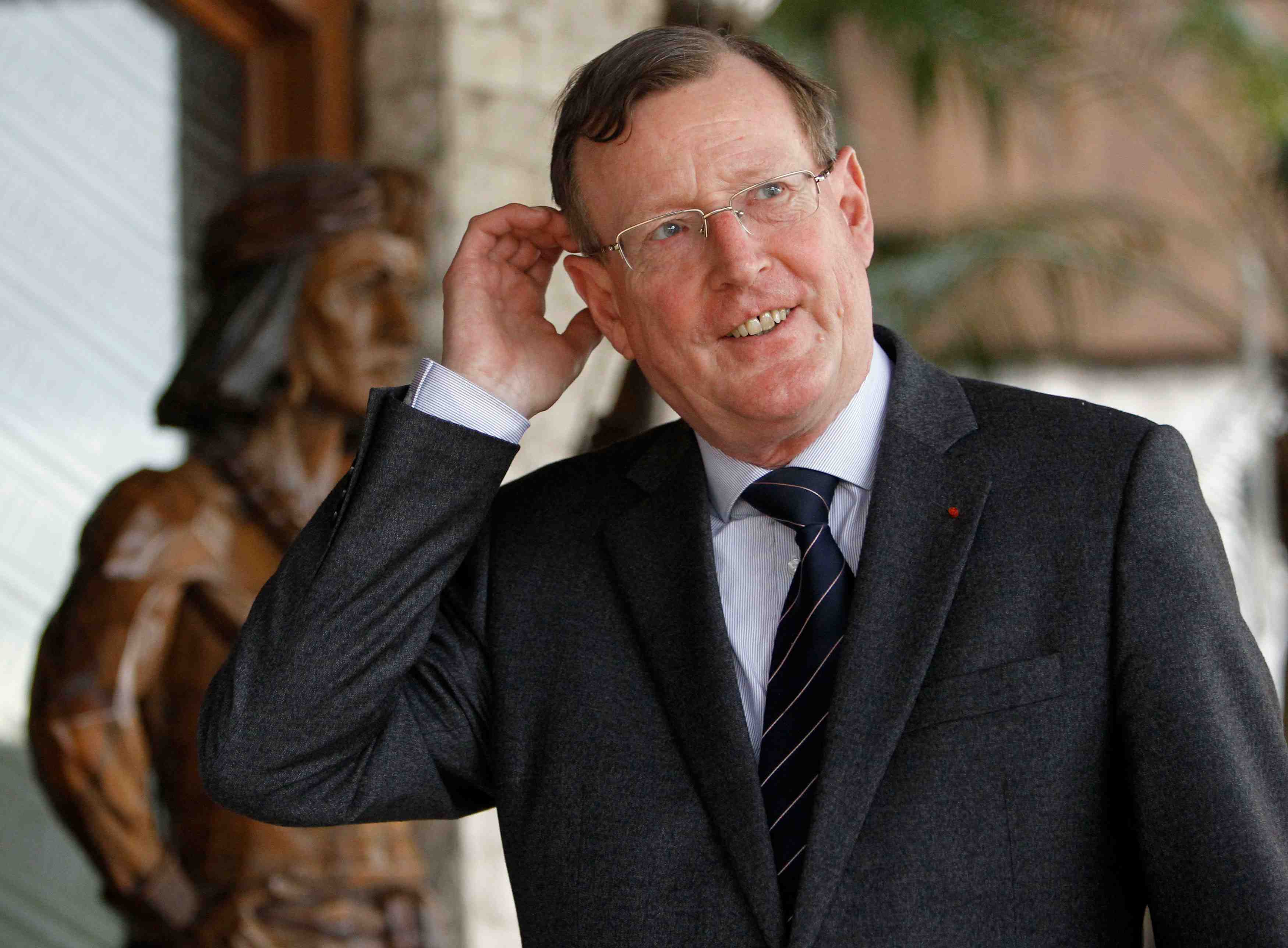 Ulster: trimble veut poursuivre londres au sujet du "backstop"